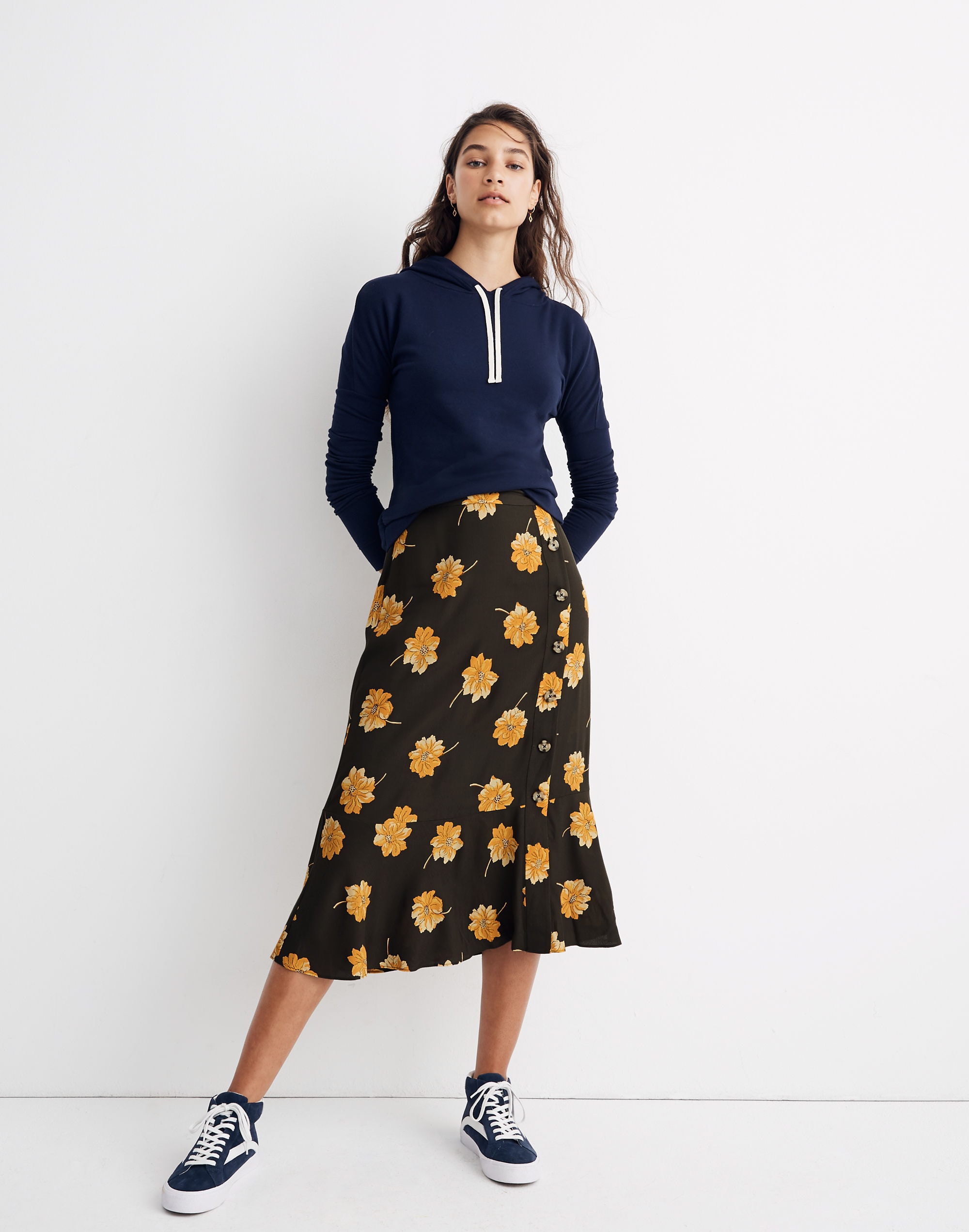 Side-Button Ruffle-Hem Midi Skirt in Fall Flowers | Madewell