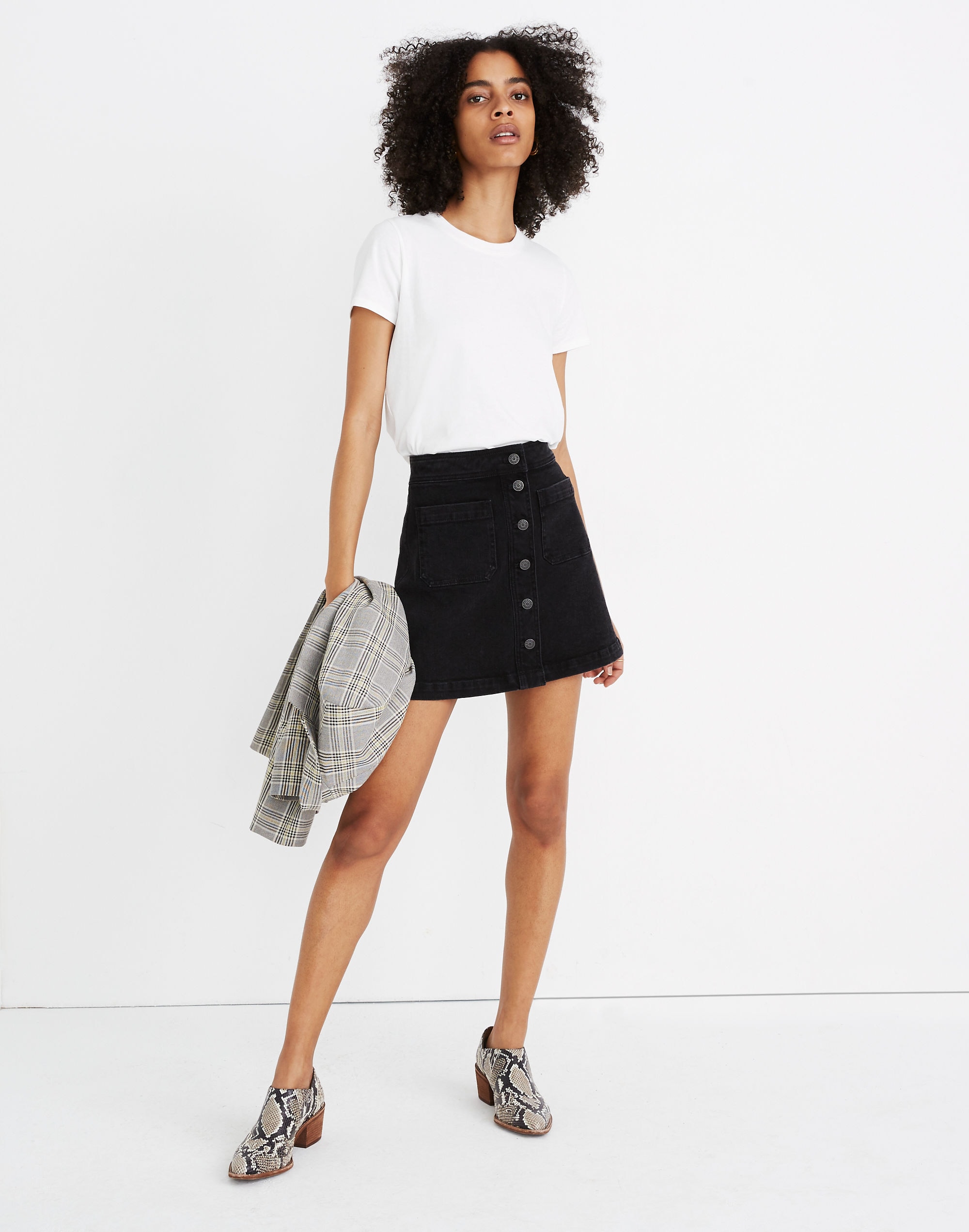 Stretch Denim A-Line Mini Skirt in Black Frost: Patch Pocket Edition