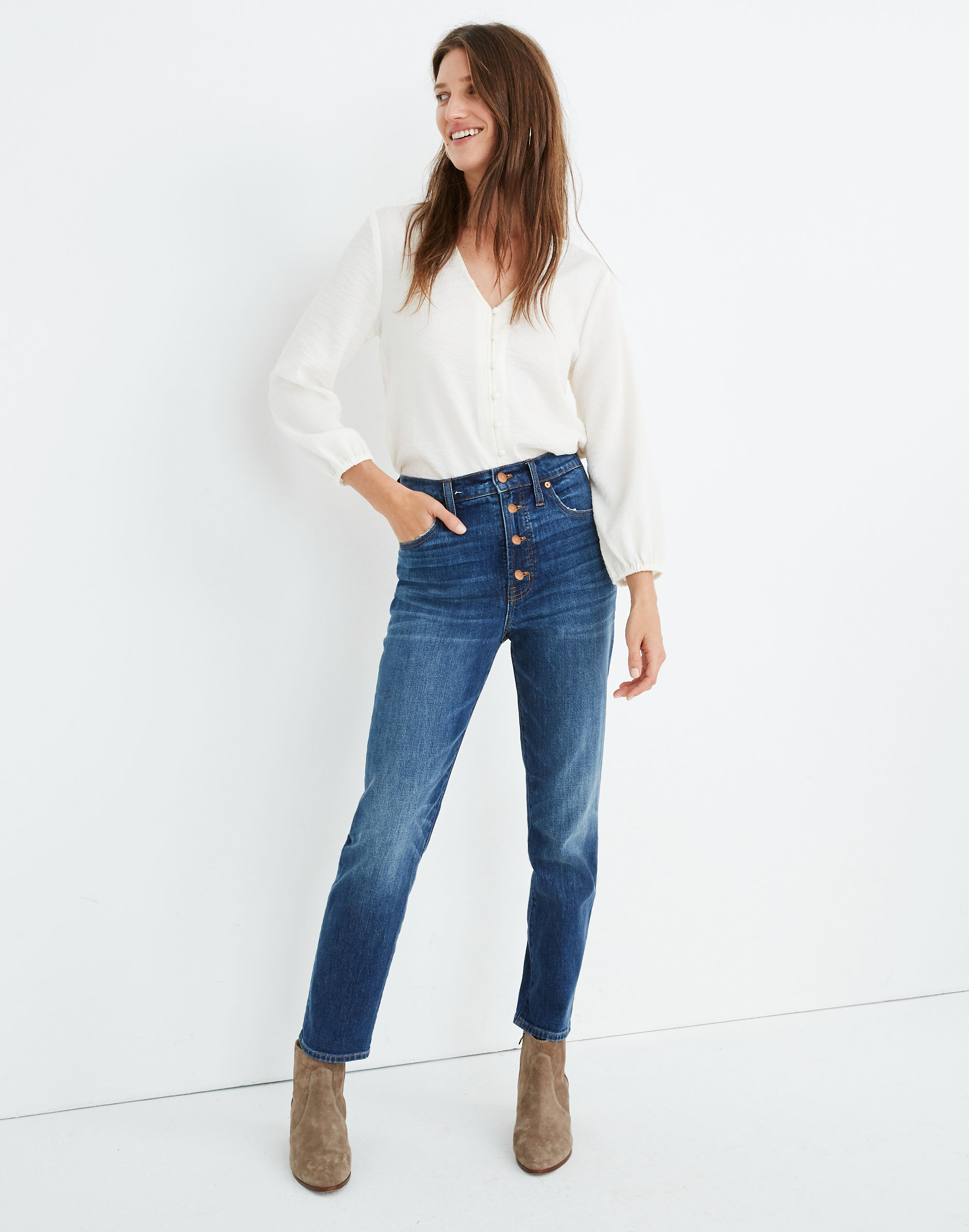 The Petite Perfect Vintage Jean in Barnsdale Wash: Button-Front Edition
