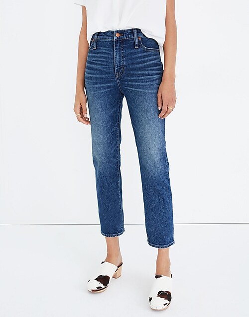 Women's Mid-Rise Straight Jeans in Carsondale Wash