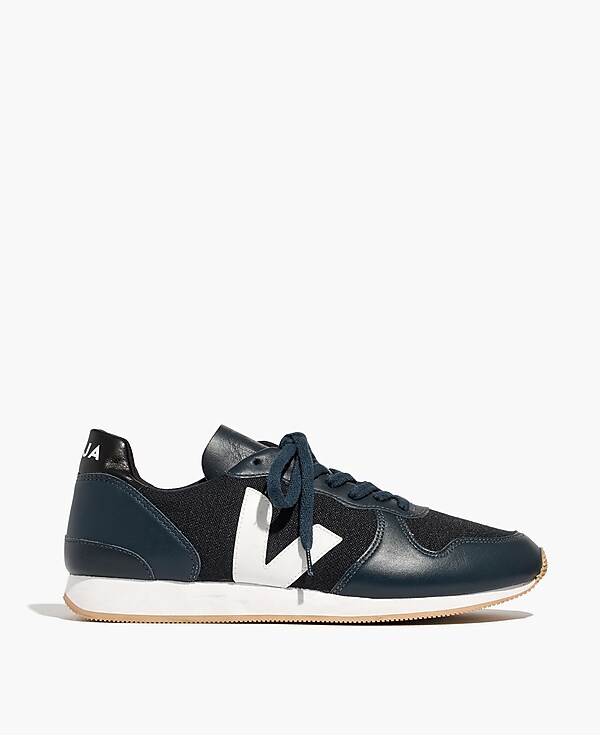 Veja&trade; Men's Holiday Sneakers