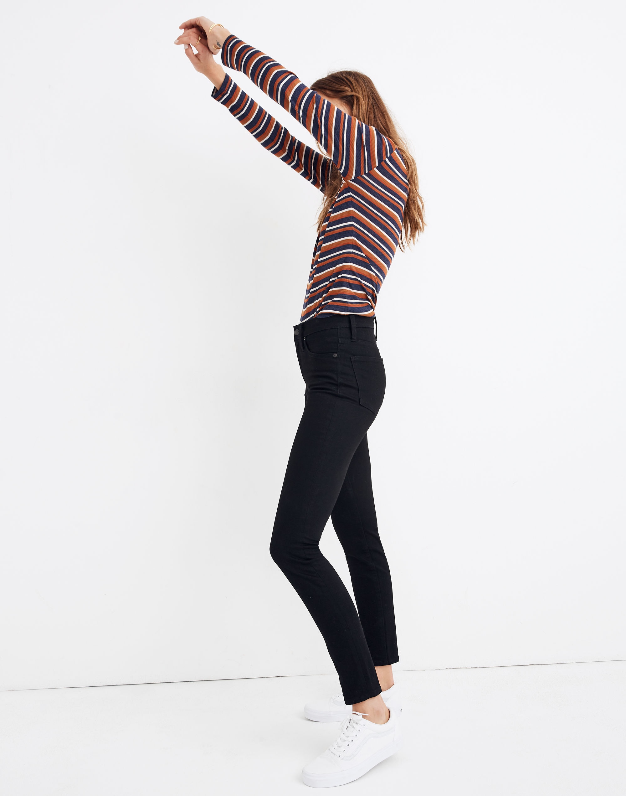 Tall 9" Mid-Rise Skinny Jeans Black Frost: THERMOLITE® Edition | Madewell