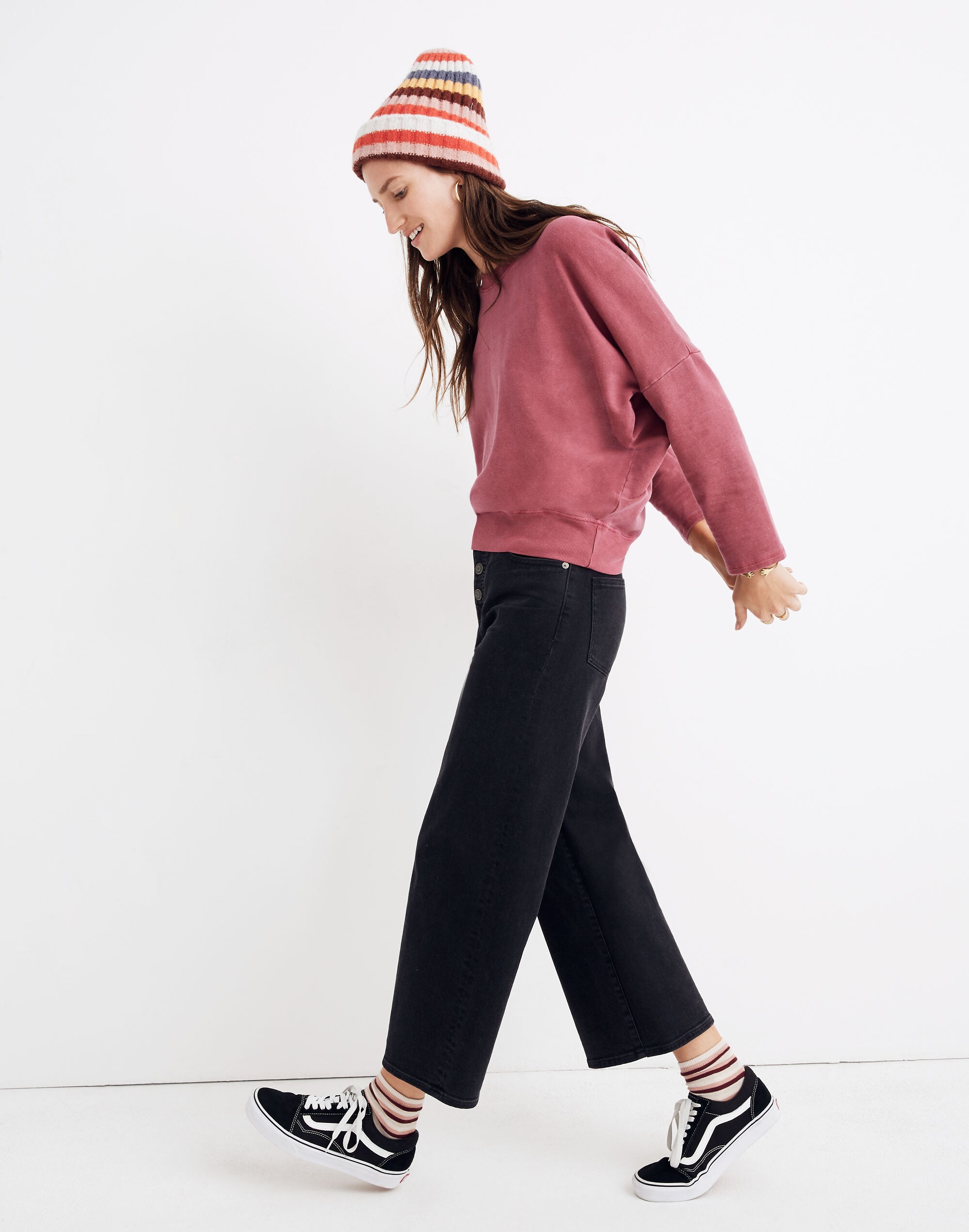 Rivet Thread Relaxed Sweatshirt