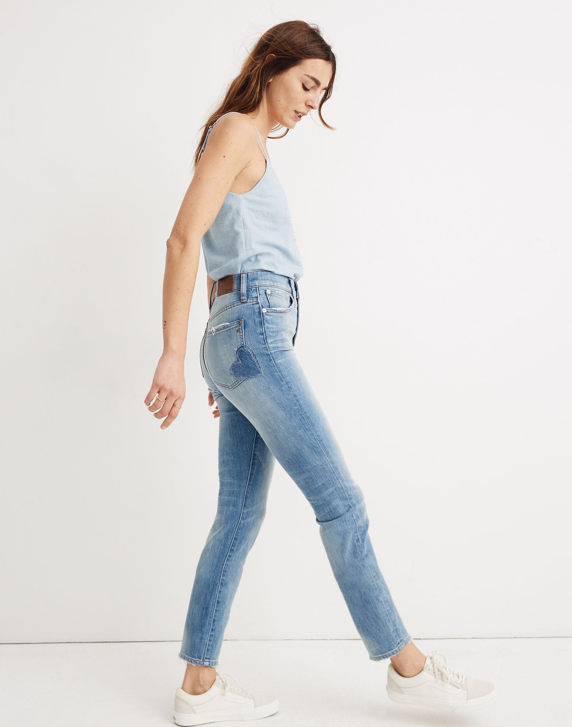 Frayed Hem Monogram Patch Jeans - Ready-to-Wear 1AB6RE