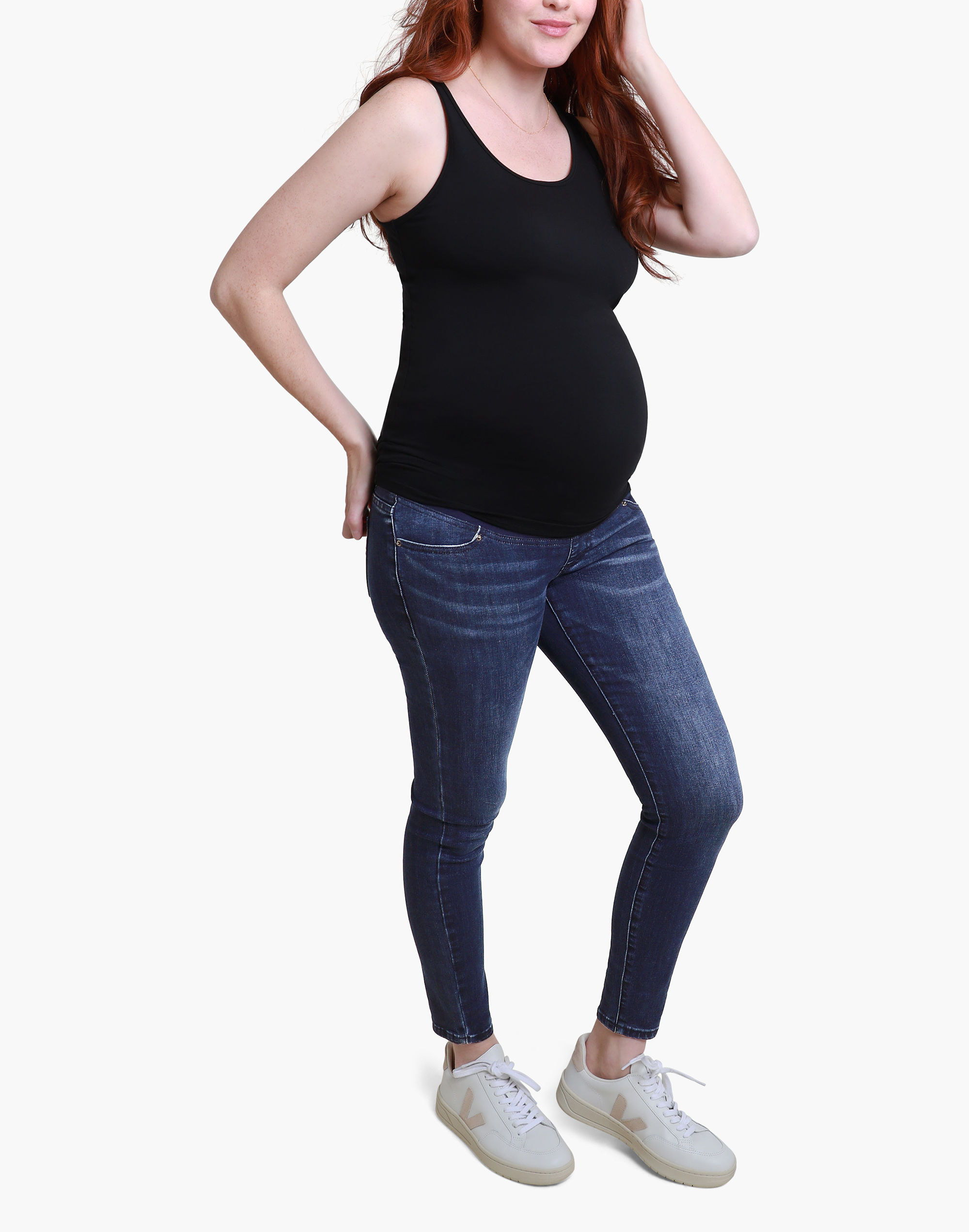 Long Sleeve Scoop Neck Maternity T-Shirt - Isabel Maternity by Ingrid &  Isabel™ White XL