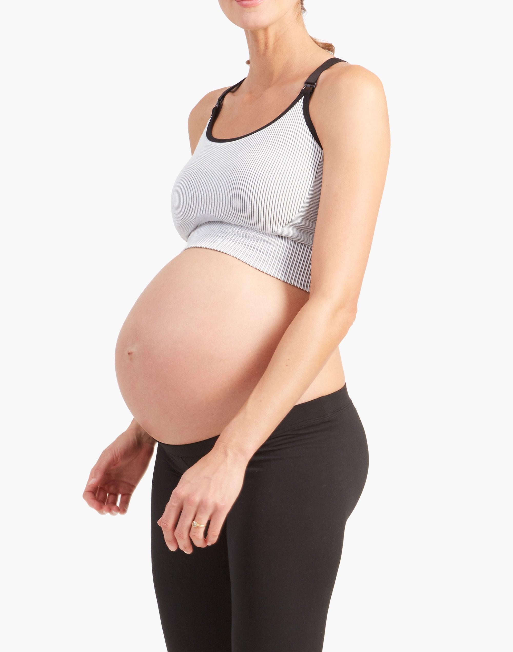 Maternity Medium-Support PowerLite LYCRA® ADAPTIV Racerback Nursing Sports  Bra