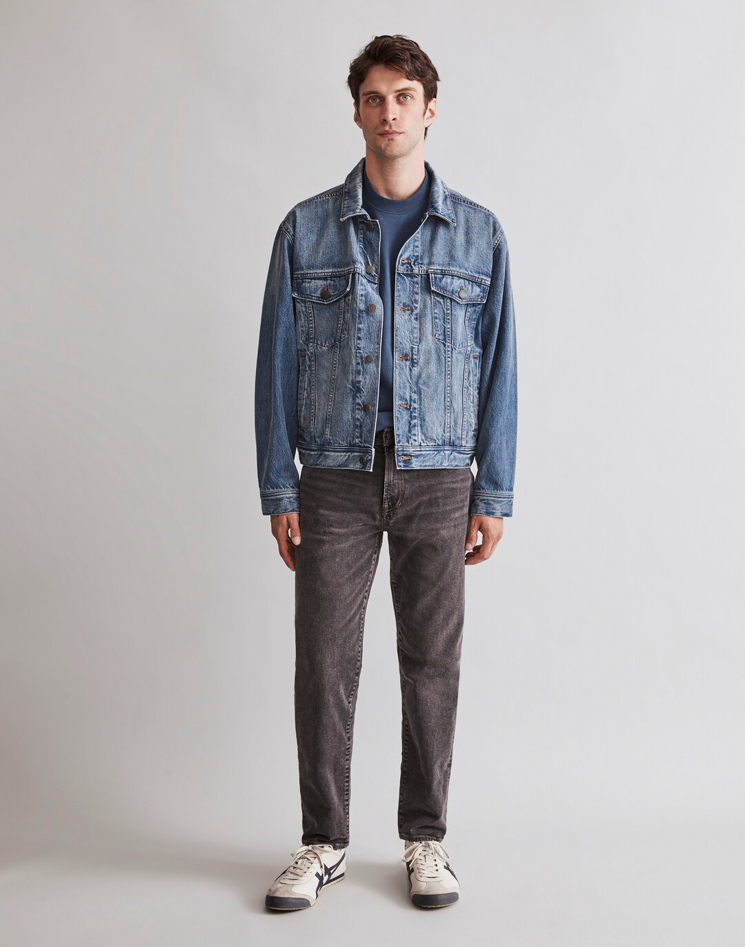 Relaxed Taper Jeans in Claybrook Wash