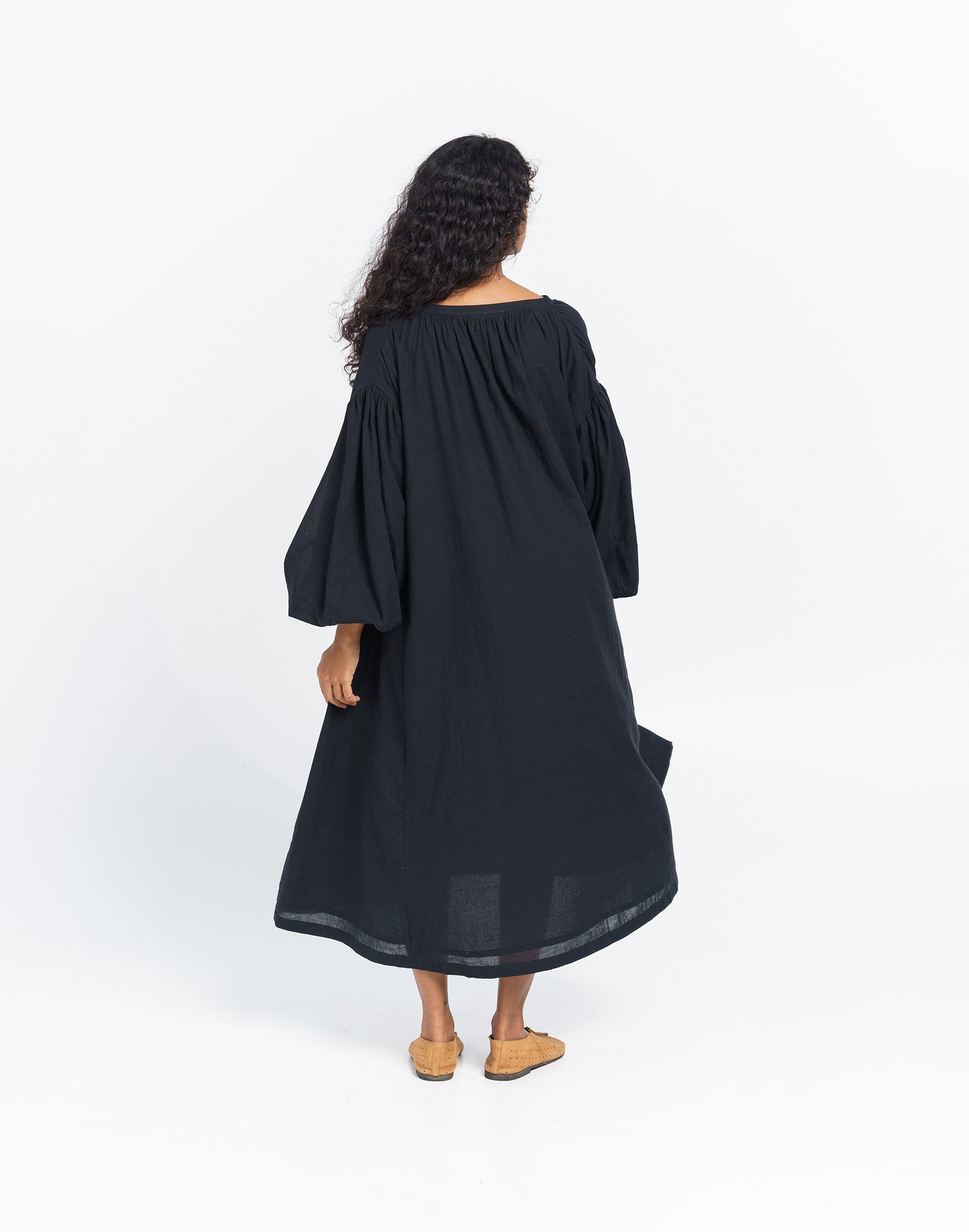 World of Crow Free Flowing Relaxed Midi Dress | Madewell