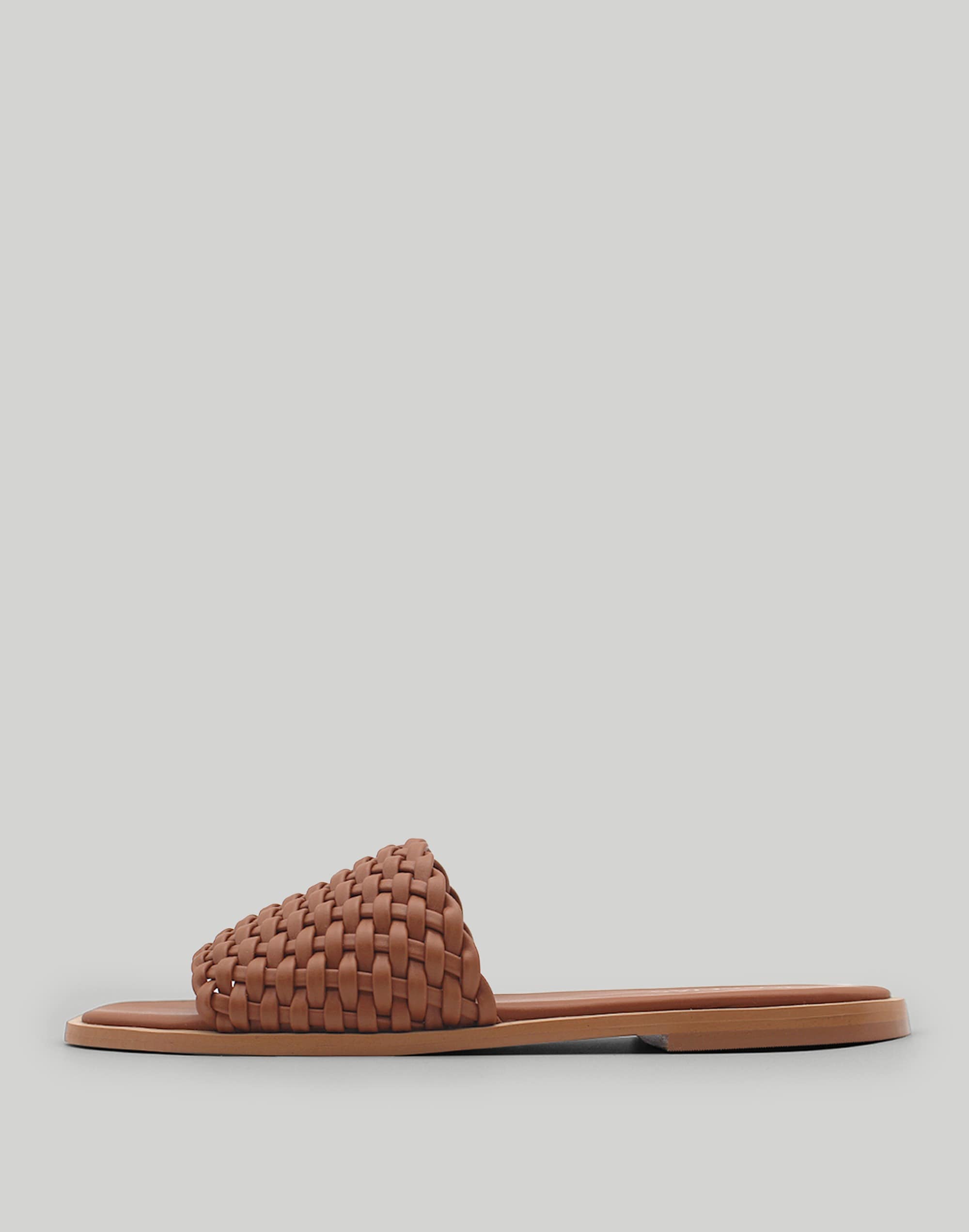 KAANAS Avellana Basketweave Slide | Madewell