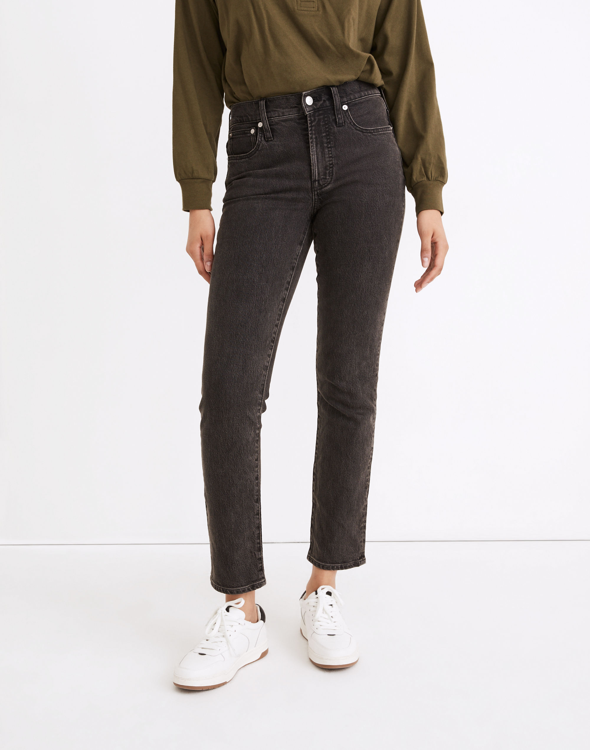 The Mid-Rise Perfect Vintage Jean in Lunar Wash