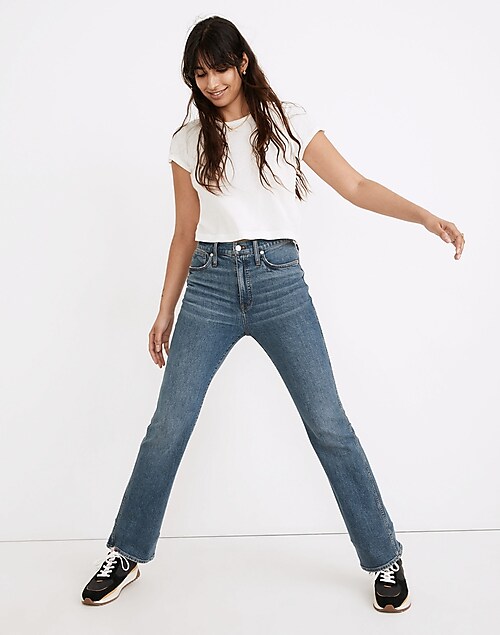 Petite '90s High-Rise Bootcut Jeans in Edgewood Wash