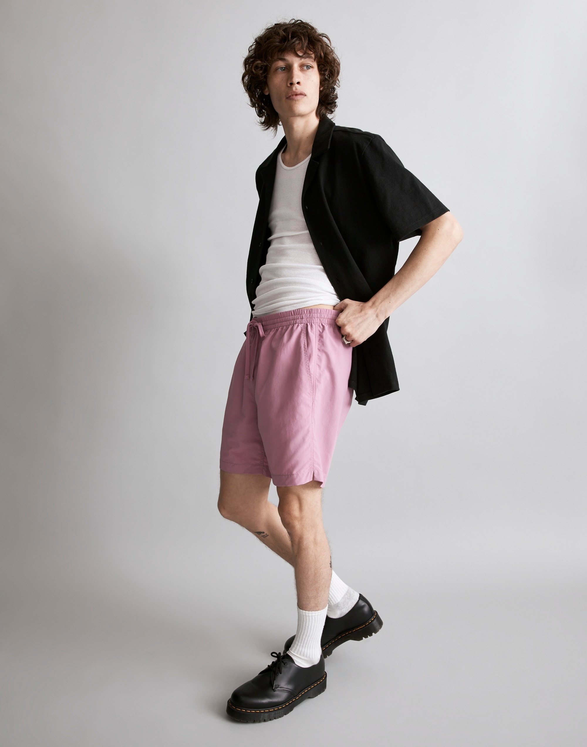 Shop Mw 6 1/2" (re)sourced Everywear Shorts In Shaded Pink