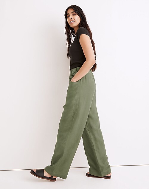 Plus Size Green High Rise Linen Blend Paper Bag Wide Leg Pants, You + All