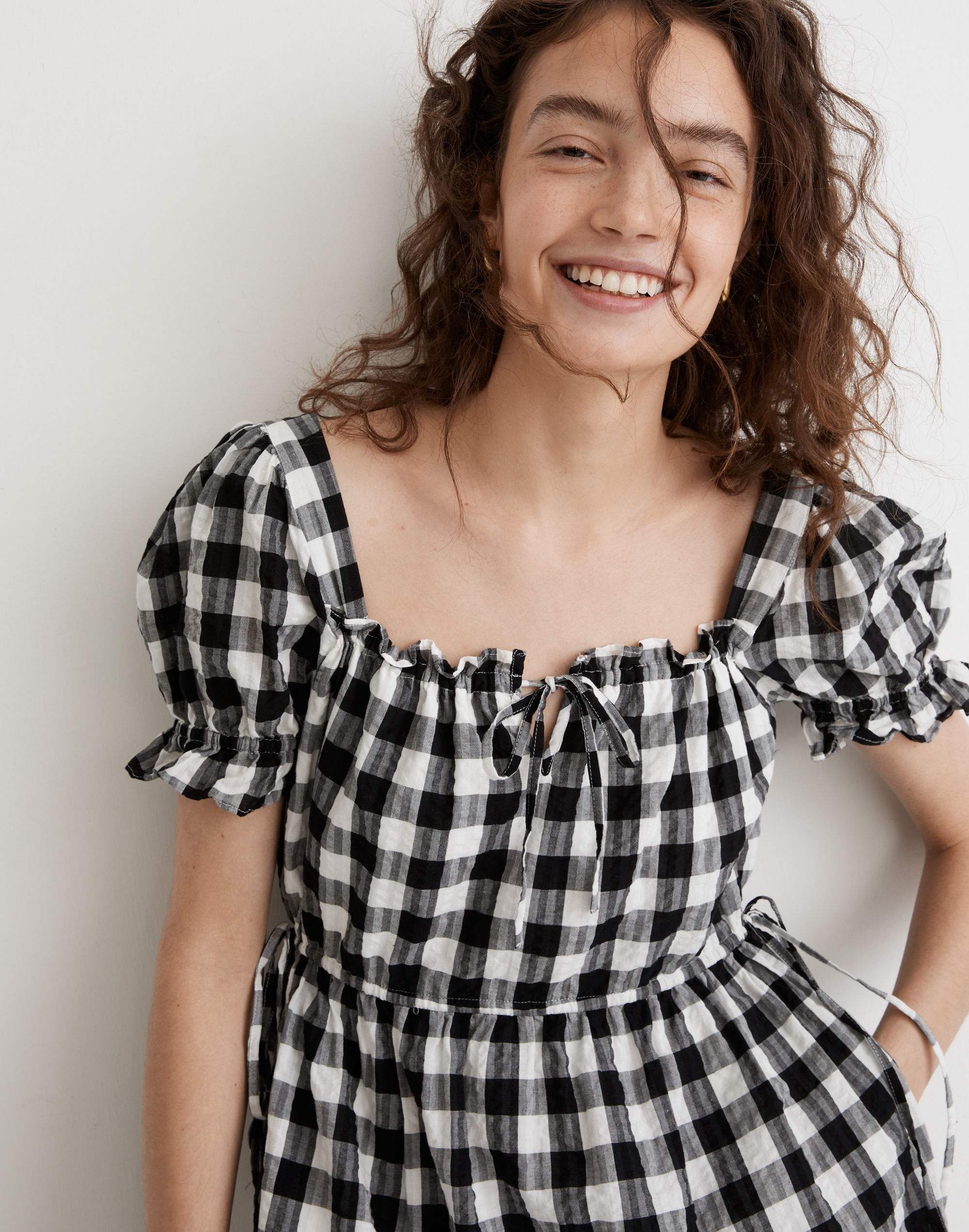 A Plaid Dress: Madewell Square-Neck Tiered Mini Dress, Here's How to Take  '90s Grunge Style Into 2022