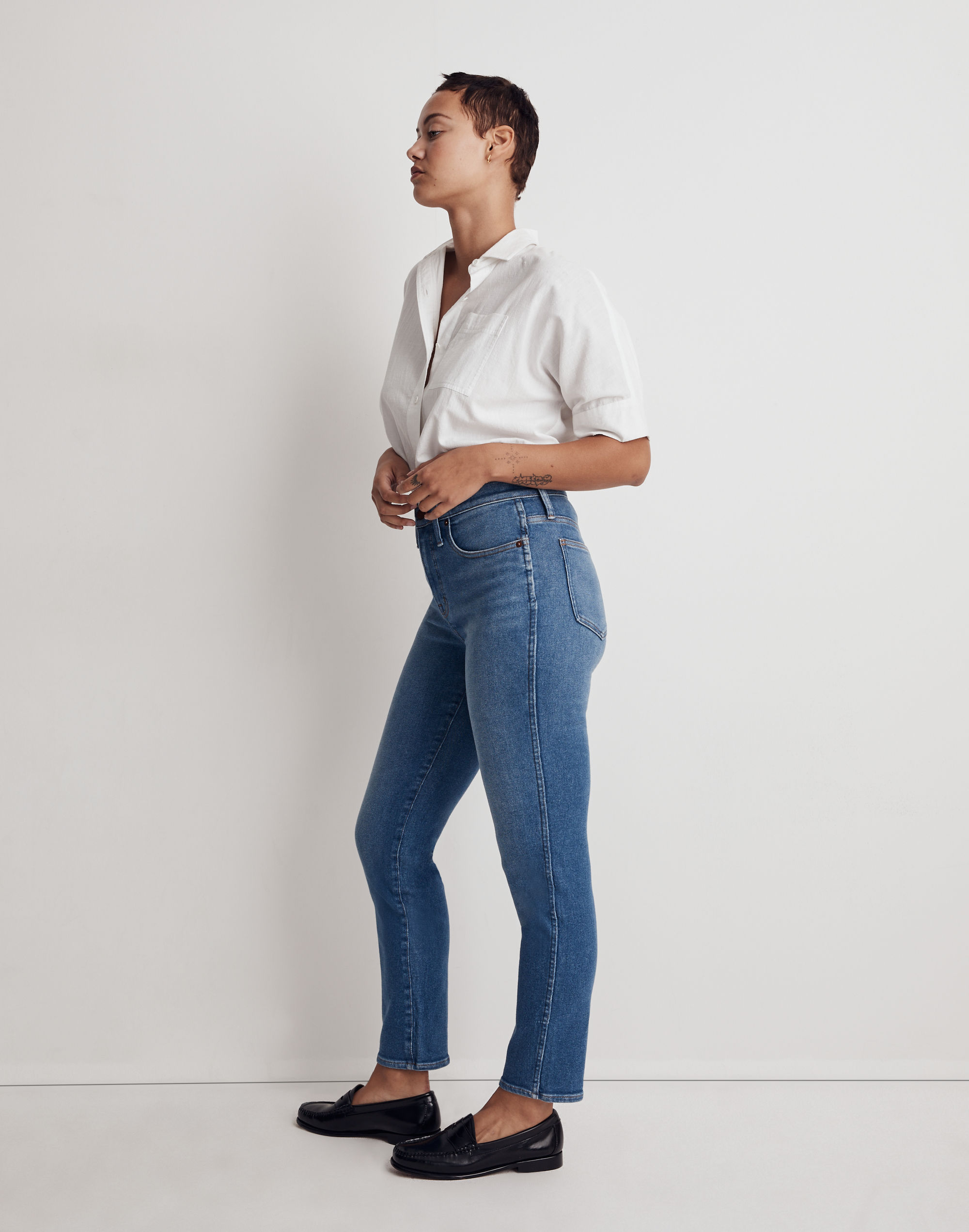 Curvy Stovepipe Jeans in Leaside Wash