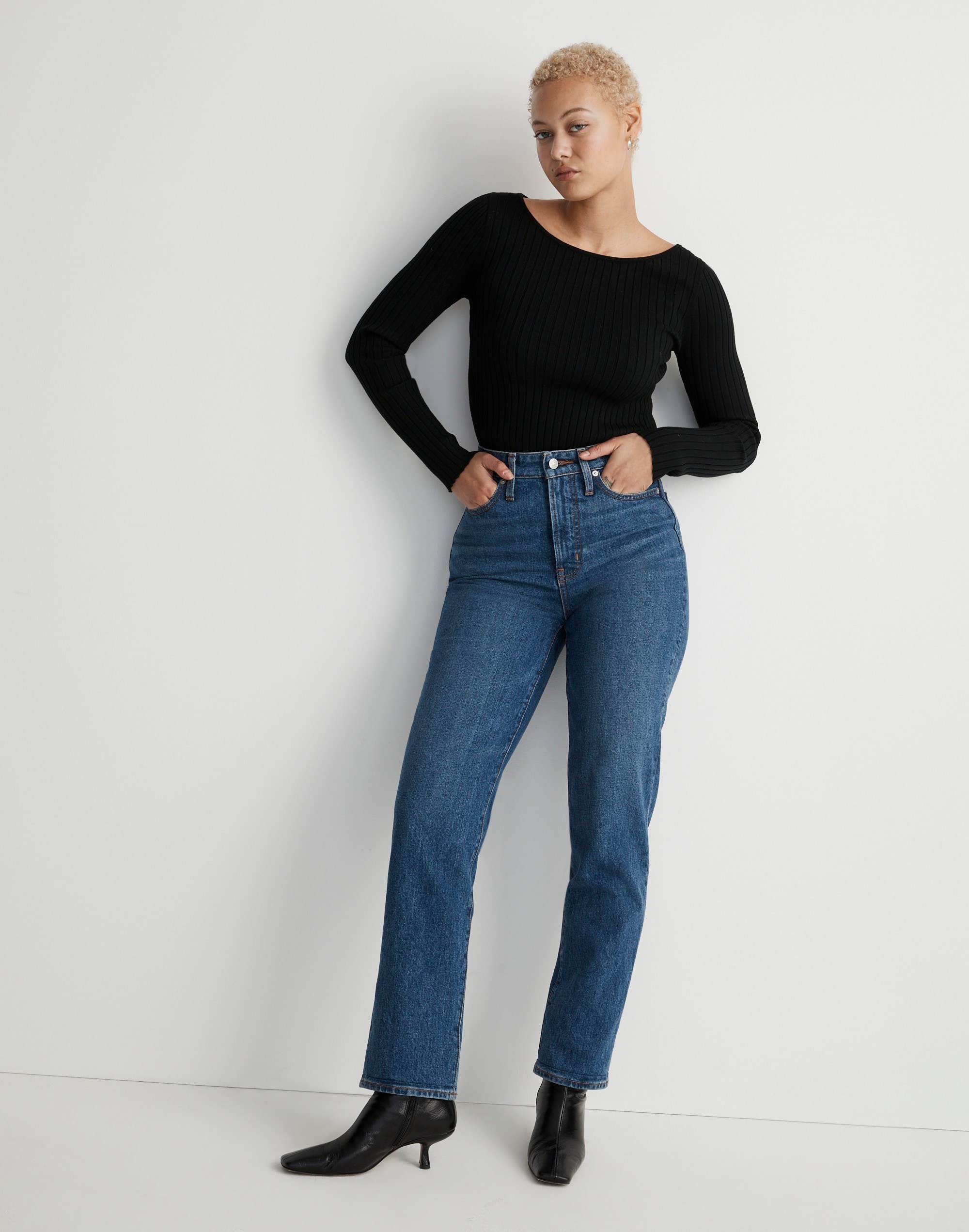 The Curvy Perfect Vintage Straight Jean in Hoye Wash