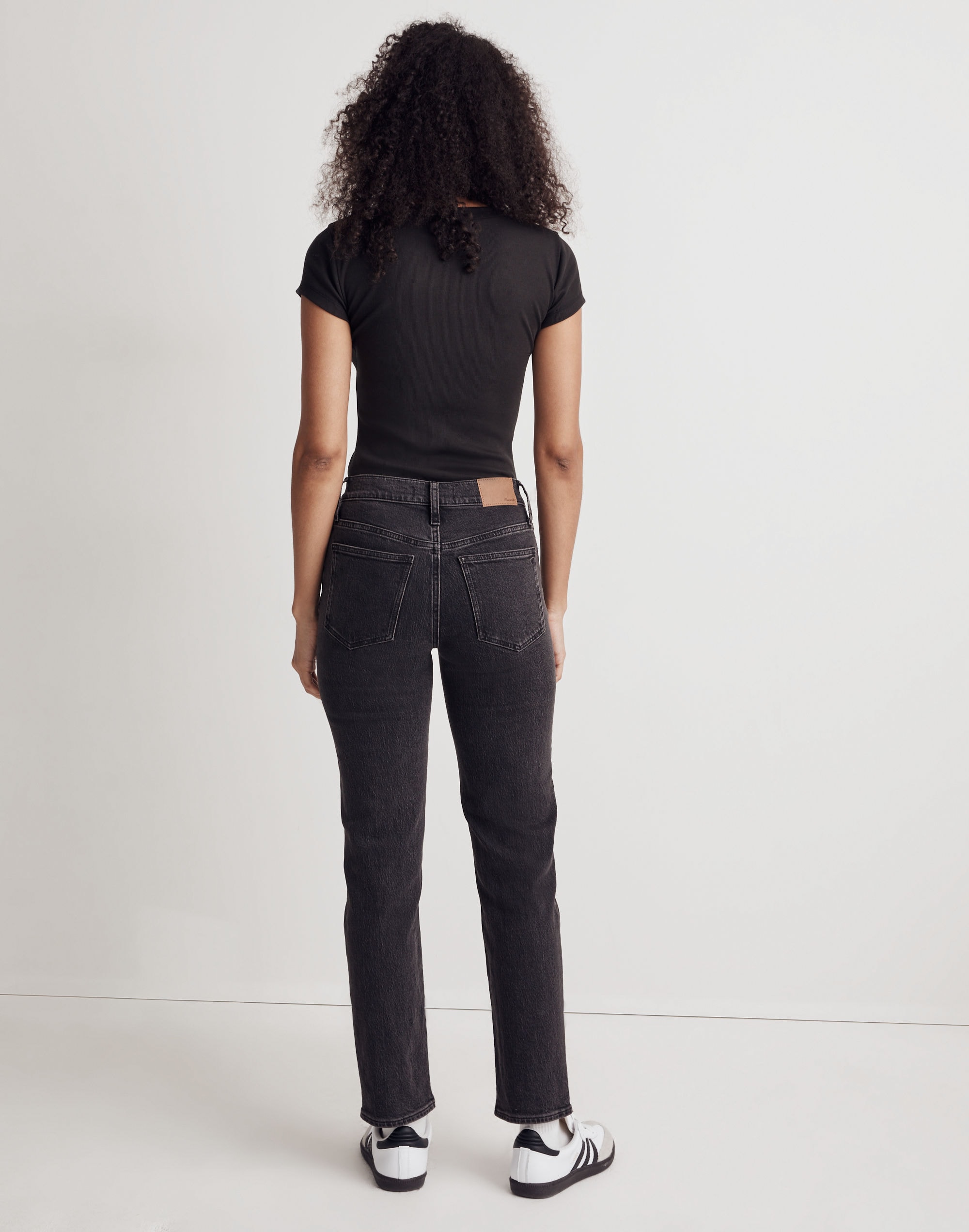 The Mid-Rise Perfect Vintage Straight Jean in Rosella Wash: Ripped Edition