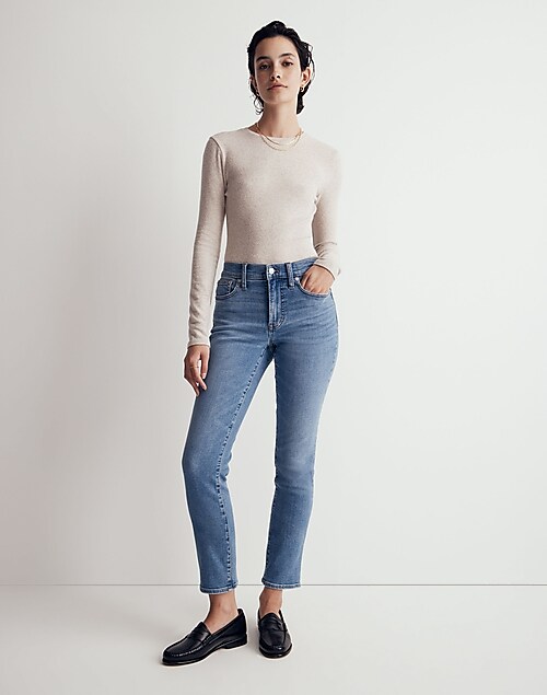 The Petite Mid-Rise Perfect Vintage Jean in Clearwater Wash