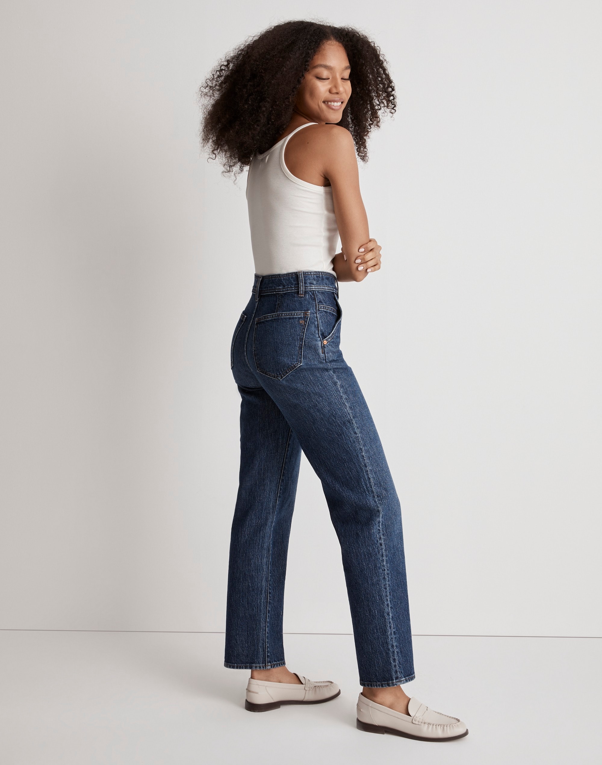 The Perfect Vintage Straight Jean in Stanhill Wash: Pocket
