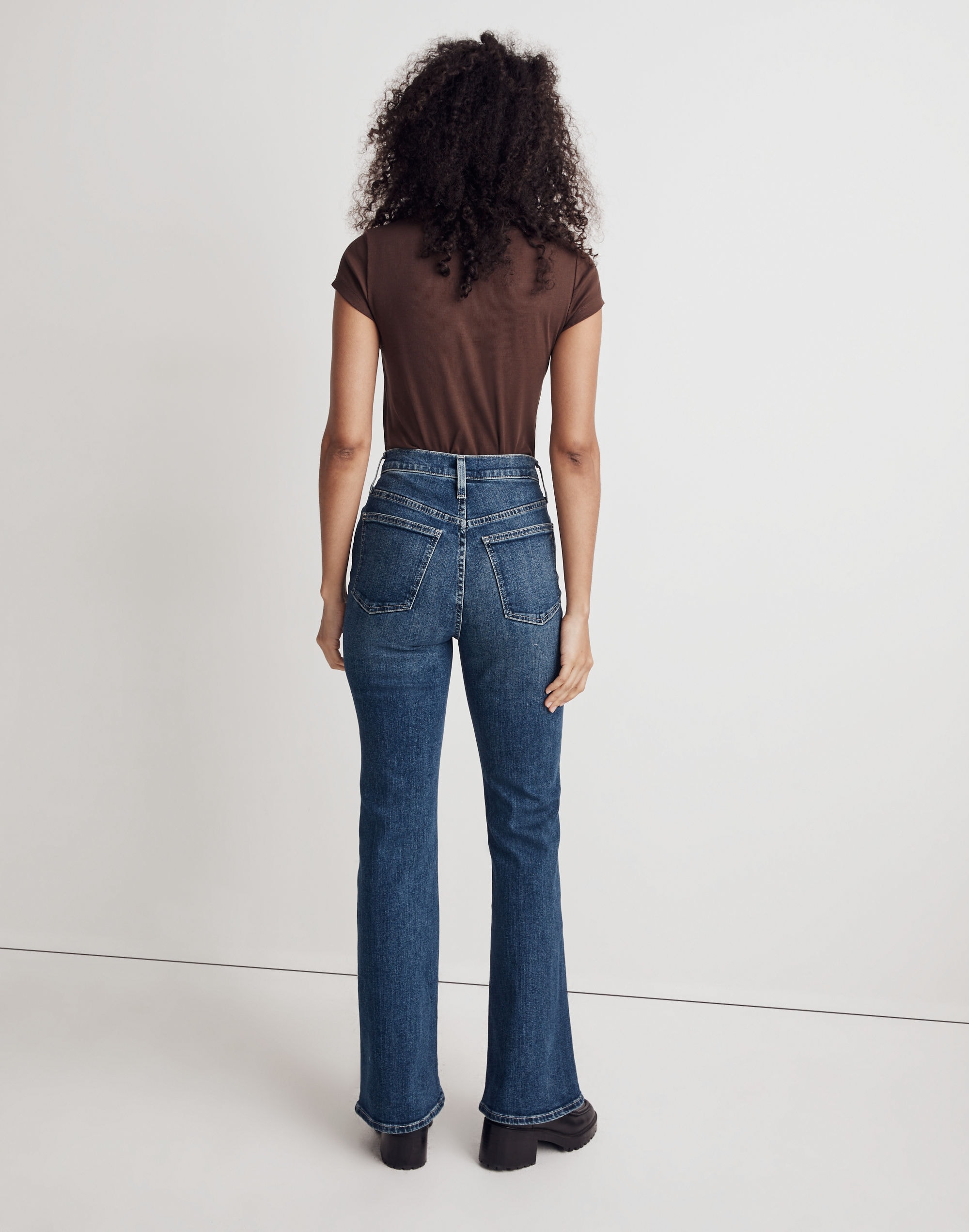 The Perfect Vintage Flare Jean in Hallstrom Wash