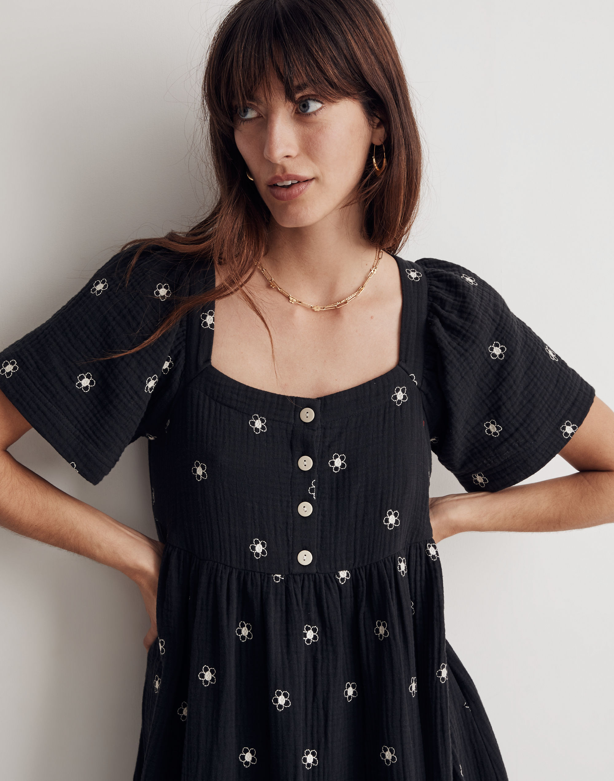 Madewell Petite Daisy Embroidered Square Neck Midi Dress Madewell Bethesda Row