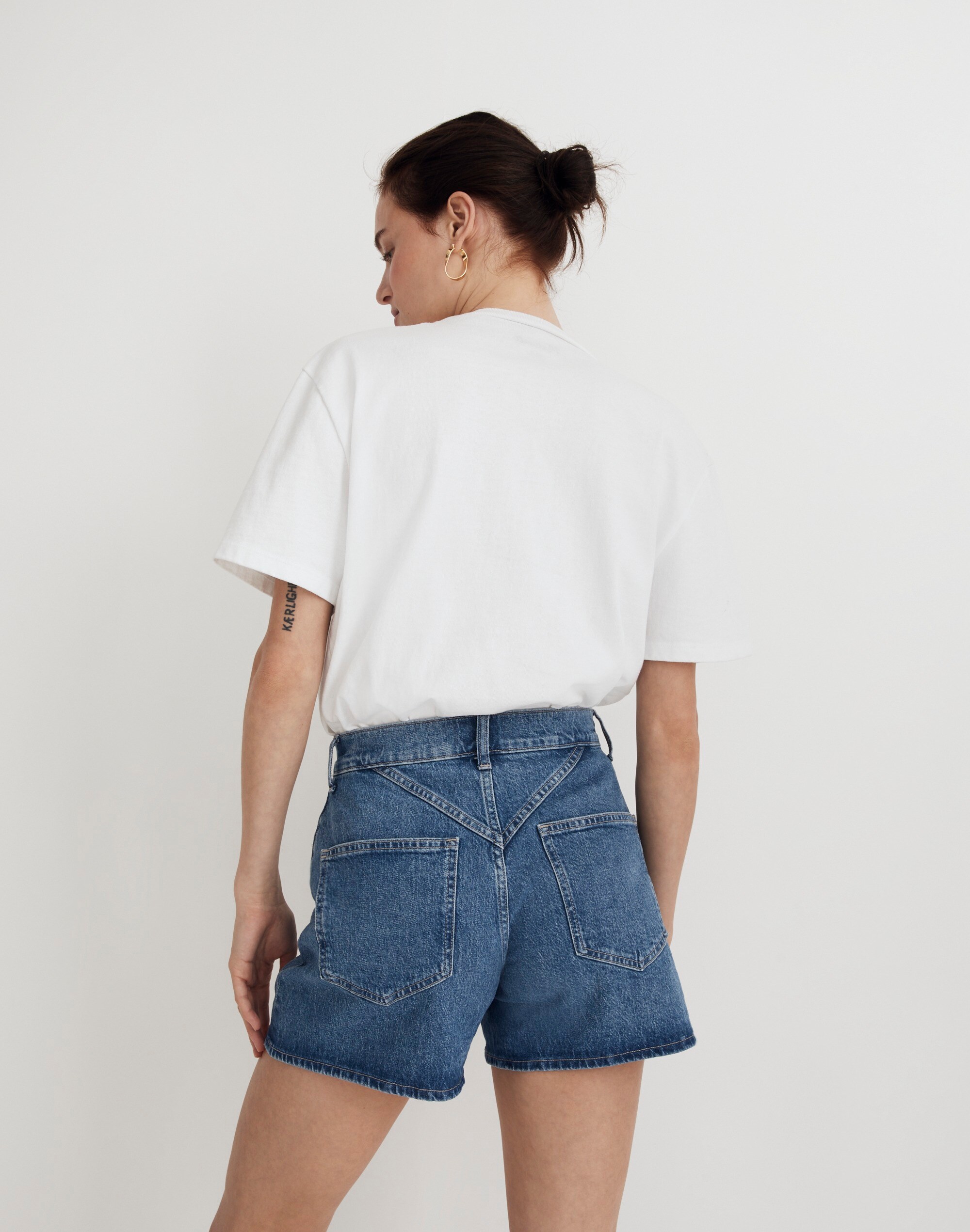 The Mid-Length Momjean Short in Juneau Wash: Yoke Edition | Madewell