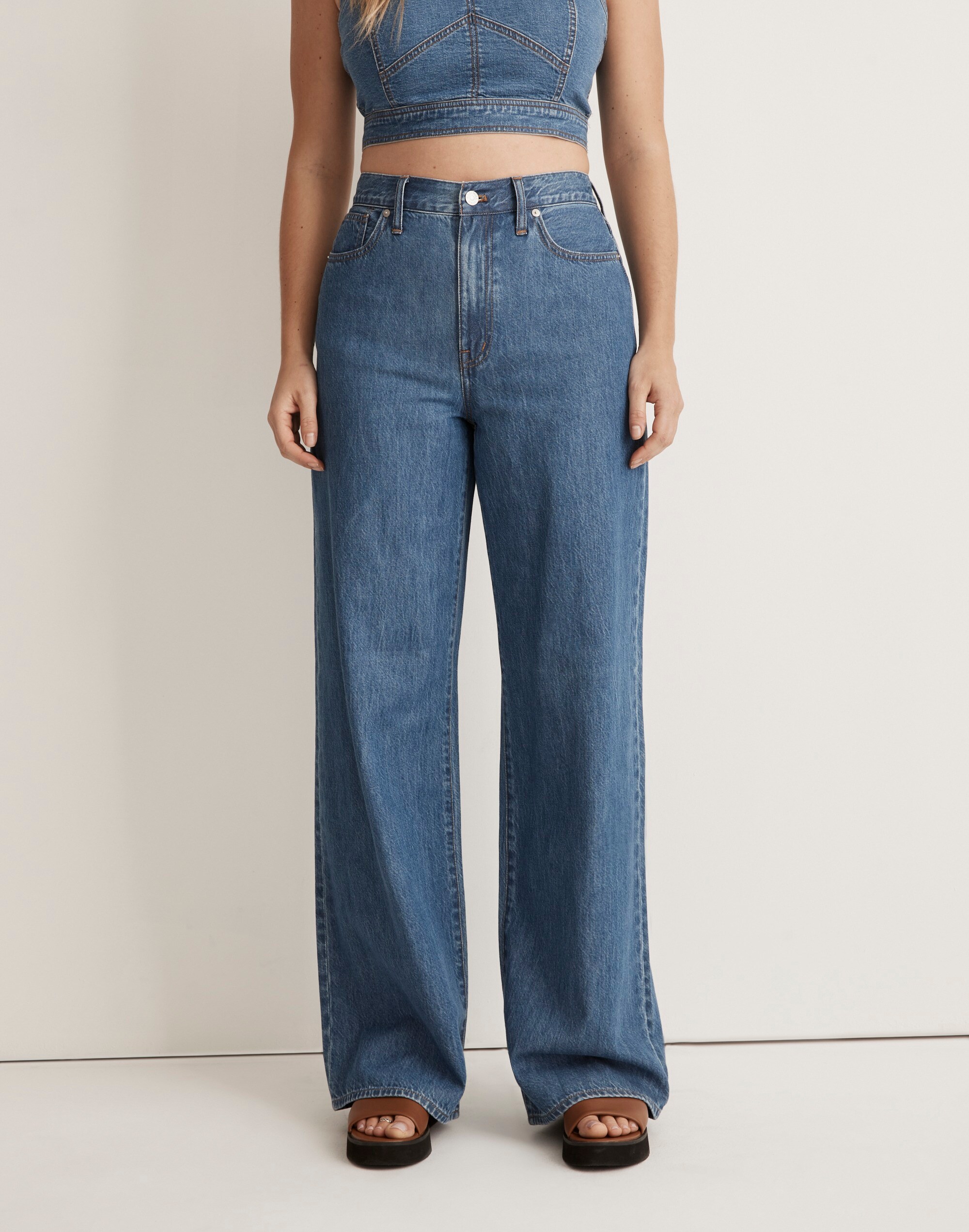Superwide-Leg Jeans in Lessard Wash