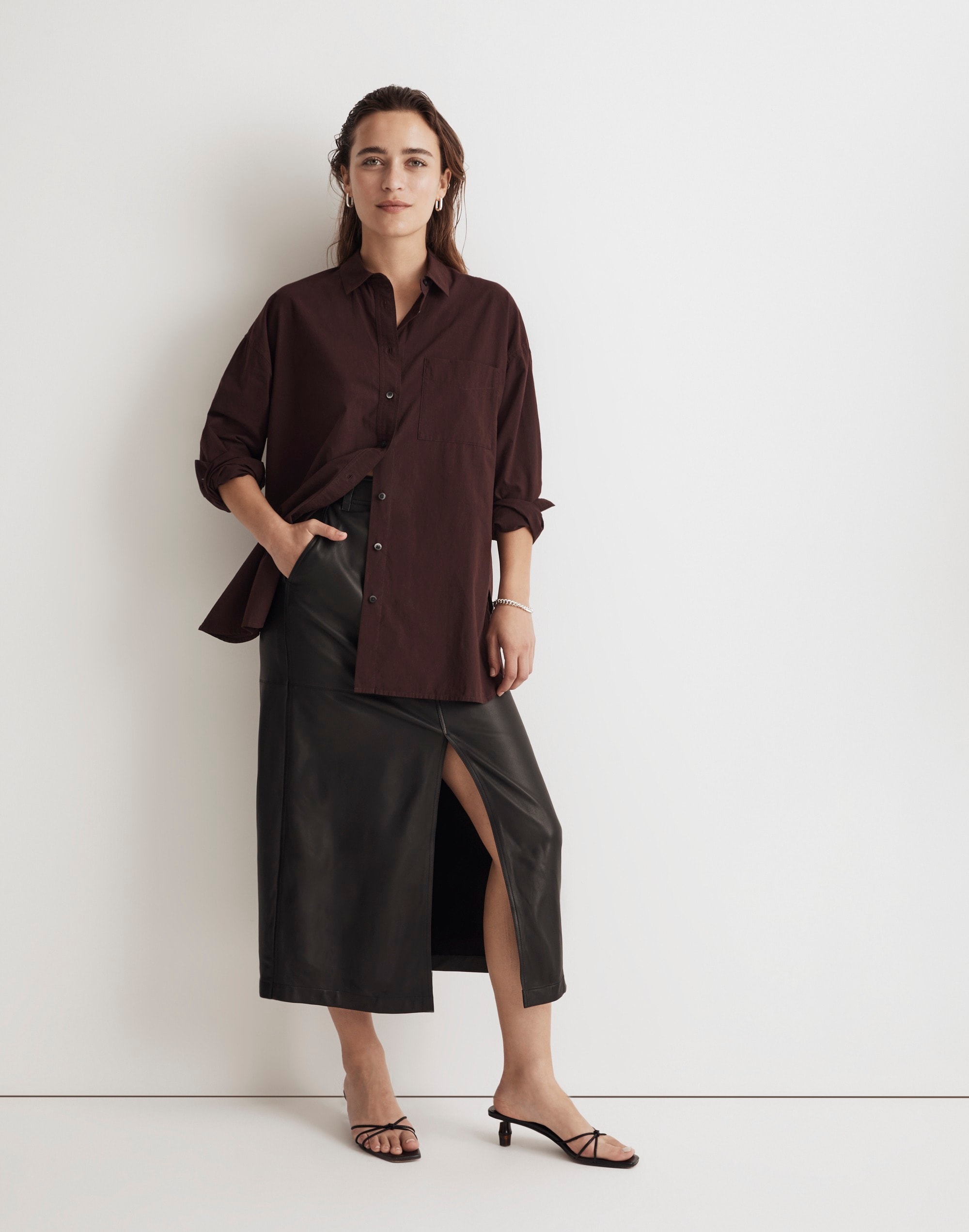 Mw The Signature Poplin Oversized Shirt In Chocolate Raisin