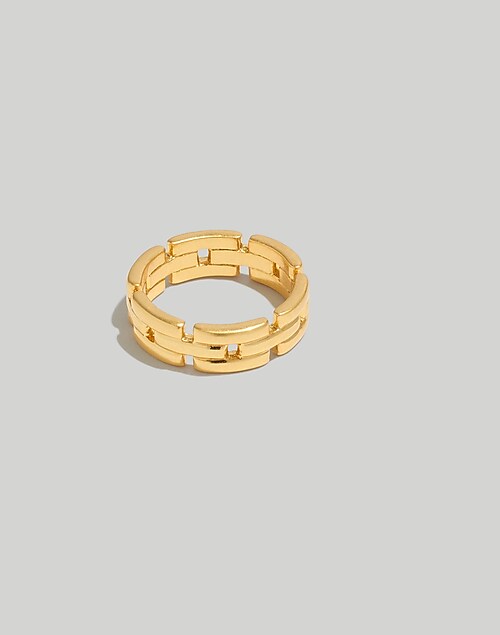Our Guide on Ways to Style Gold Rings And Wear Rings On Finger - Statement  Collective