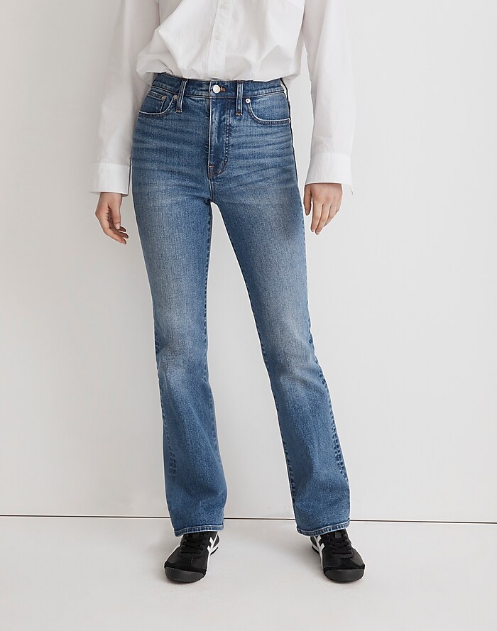 Mid Rise Black Pull-on Flexx '70s Flare Jeans