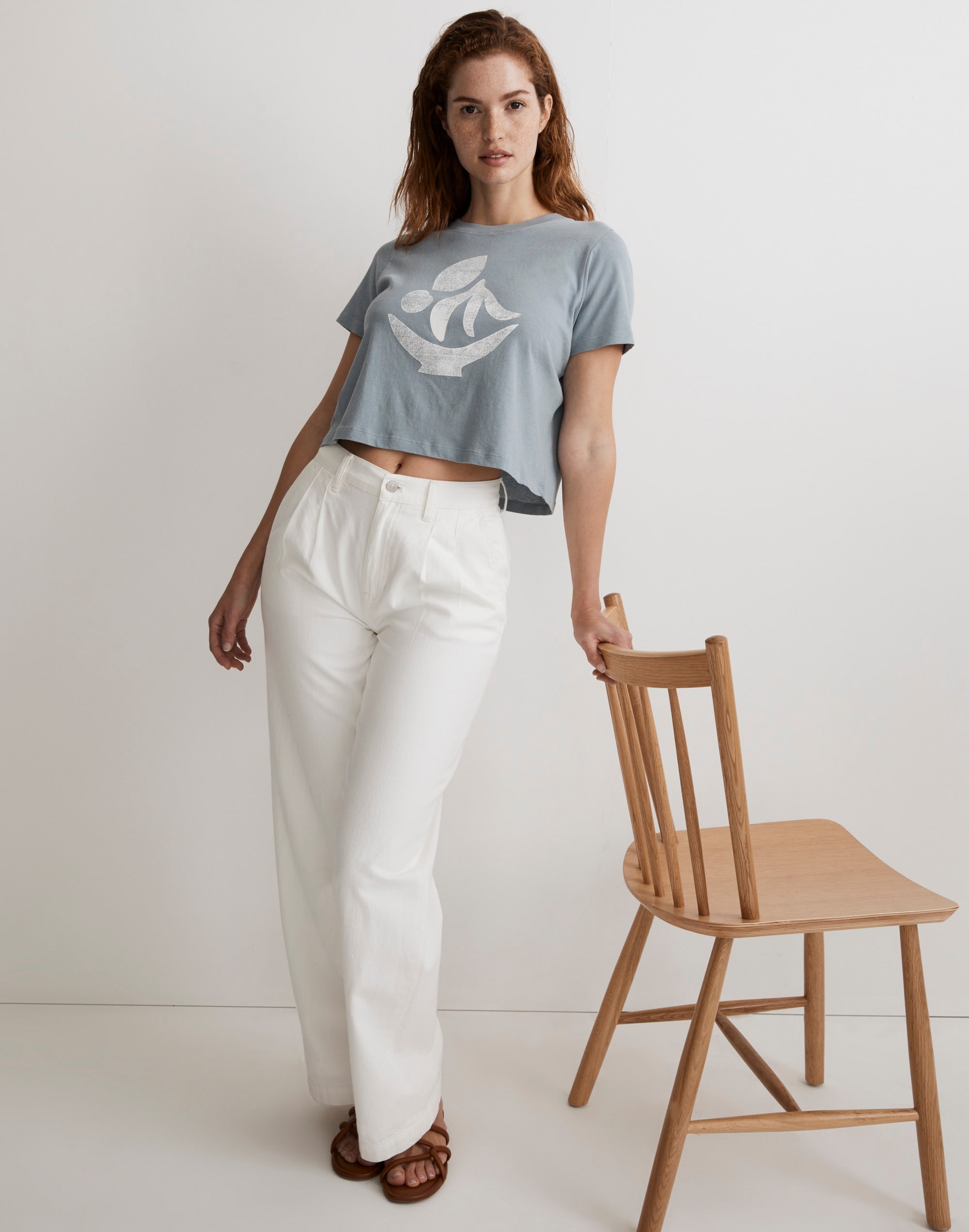 Speak with Love Vintage-Wash Cropped Graphic Tee  Cropped graphic tees, T  shirt crop top, Womens cropped tee