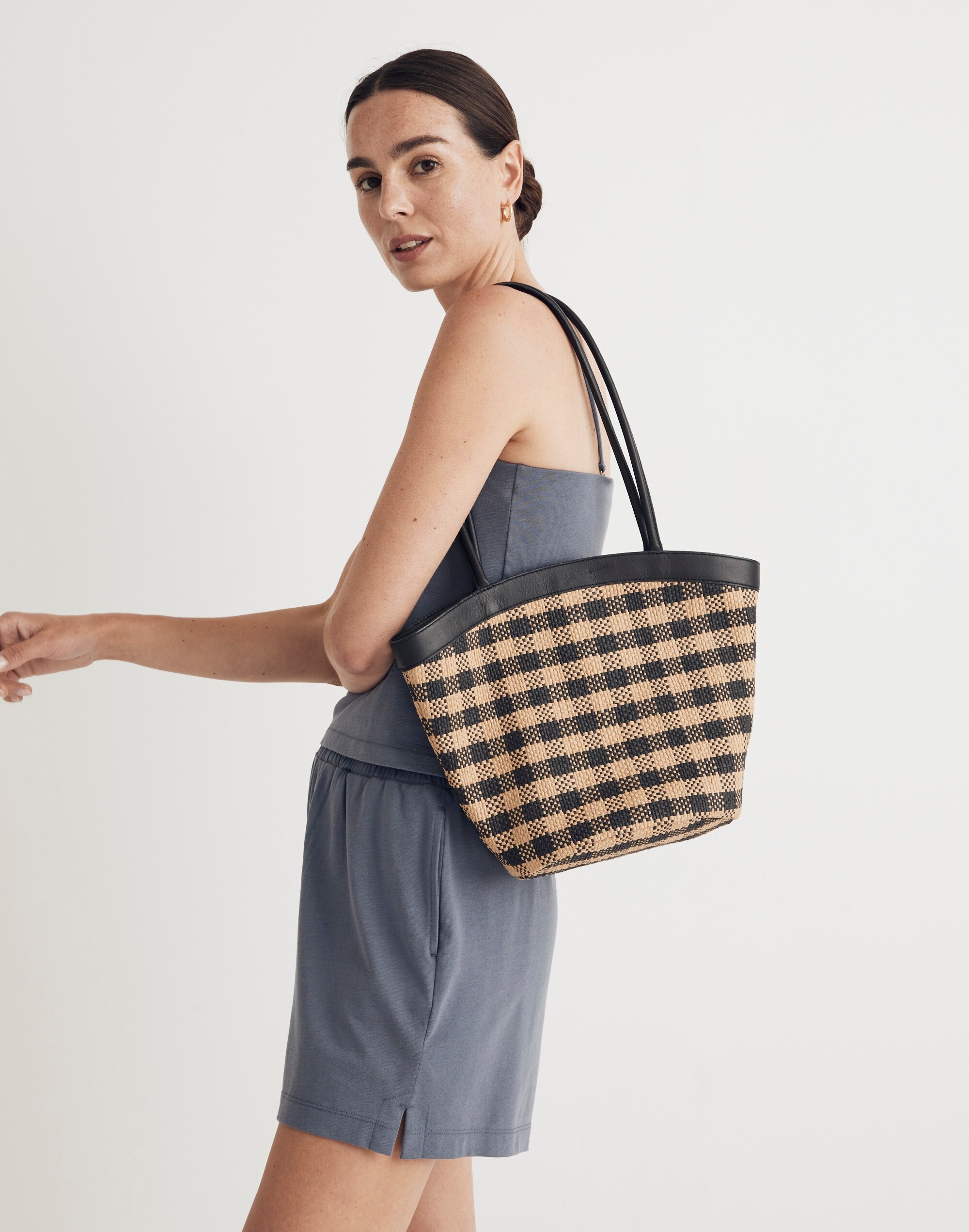 Madewell The Transport Tote: Straw Edition in Forgotten Landscape - Size One S