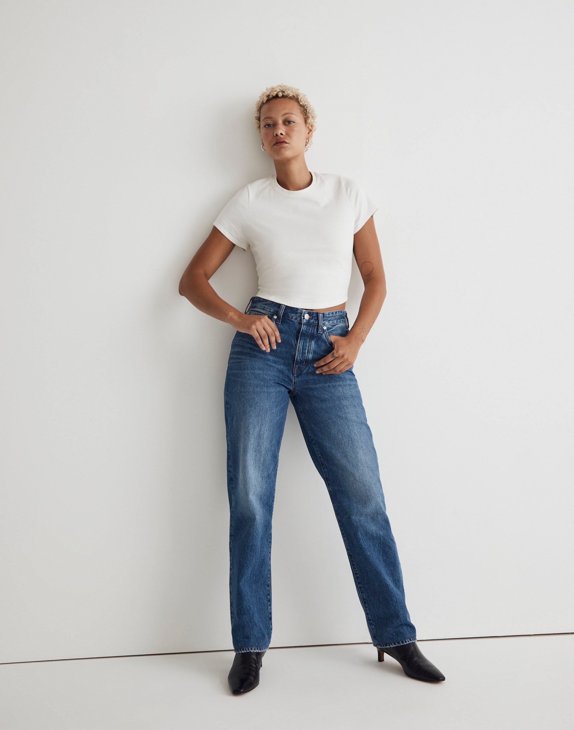 Tall Curvy Low-Slung Straight Jeans in Palmina Wash: Airy Denim Edition