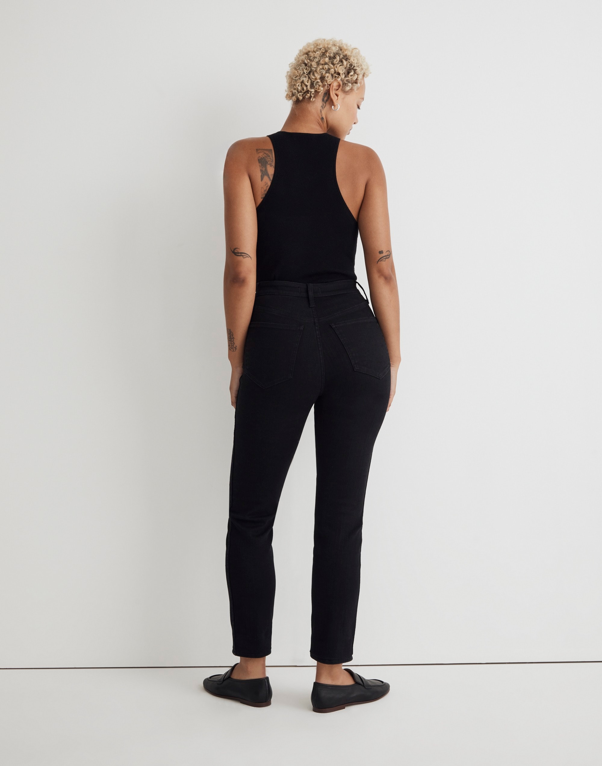 Curvy Stovepipe Jeans Black Rinse Wash