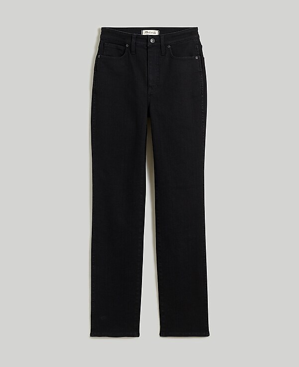 Curvy Stovepipe Jeans in Black Rinse Wash