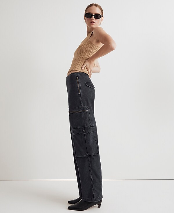 Low-Slung Baggy Cargo Jeans in Winsom Wash