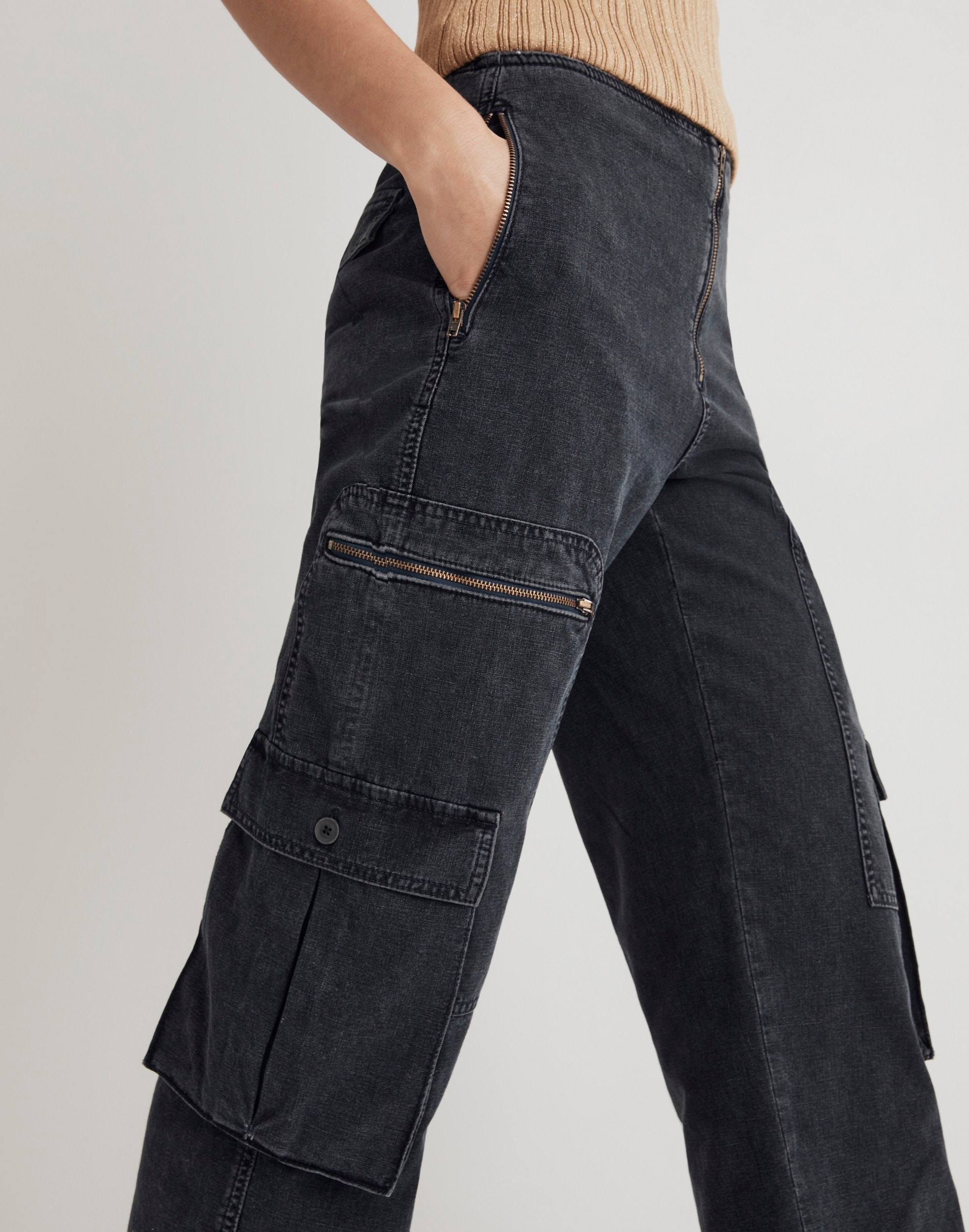 Low-Slung Baggy Cargo Jeans Winsom Wash