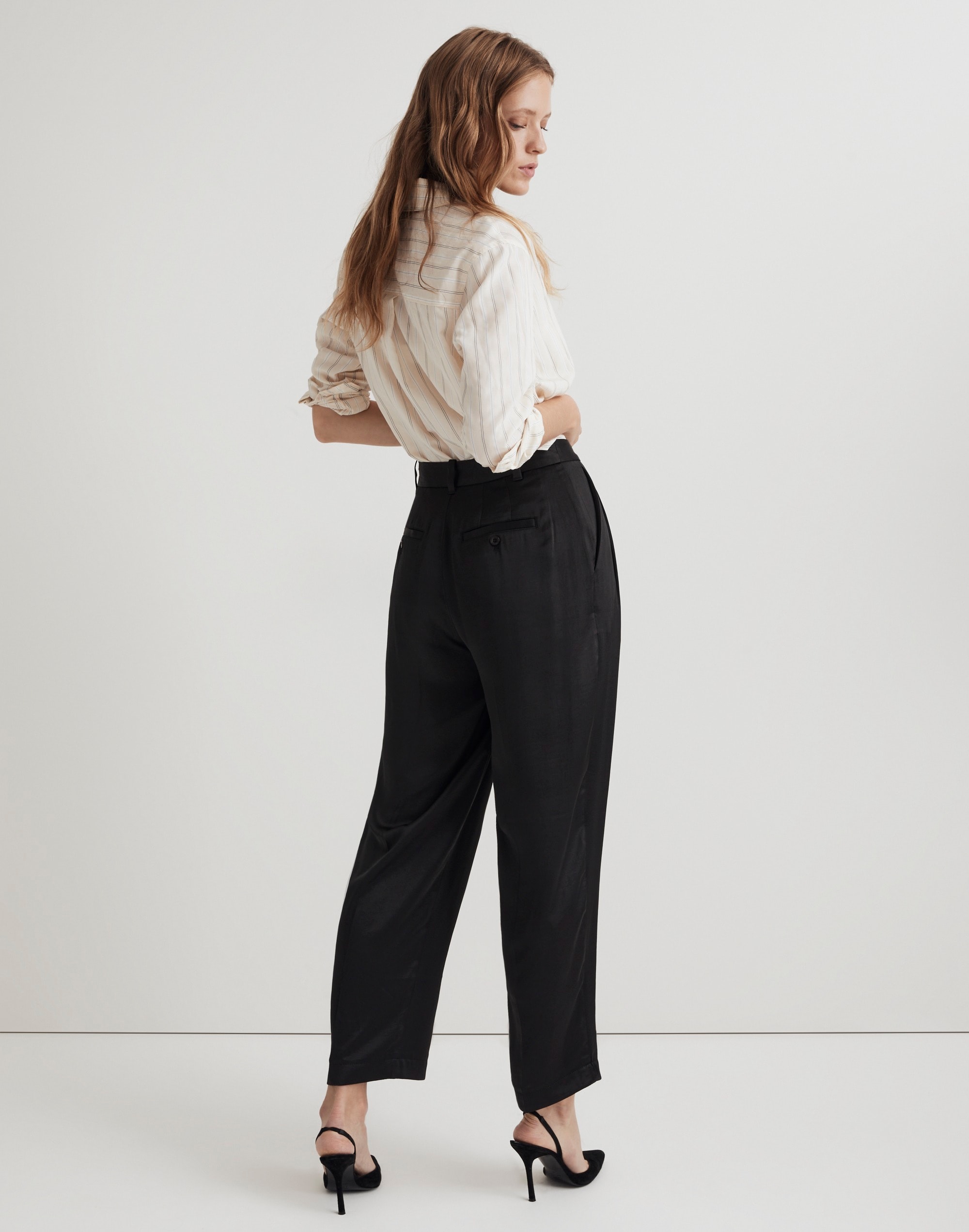 The Petite Turner Tapered Pant in Satin