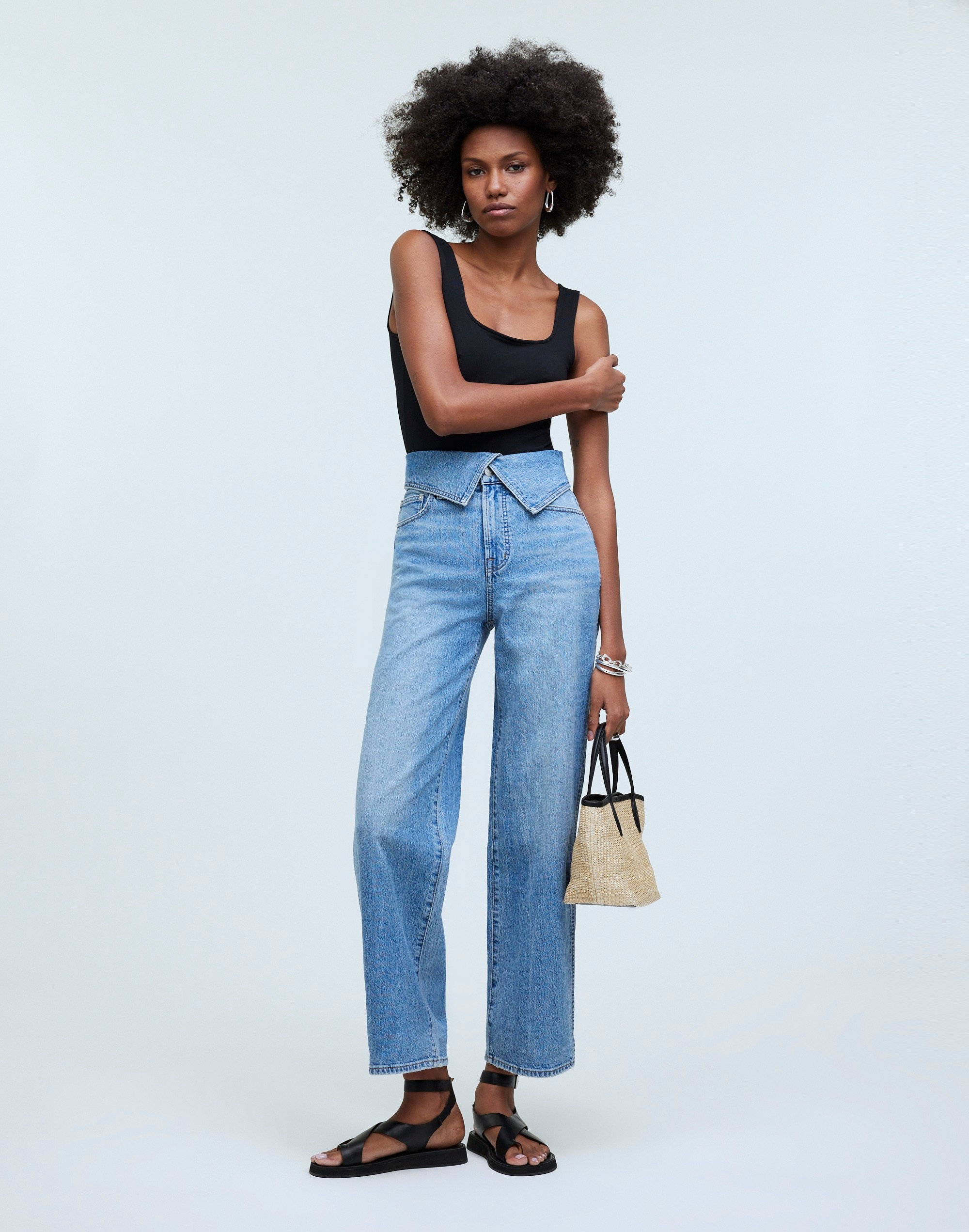 Curvy Kick Out Crop Jeans in Mather Wash