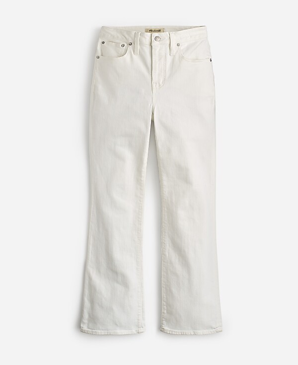 Curvy Kick Out Crop Jeans in Pure White