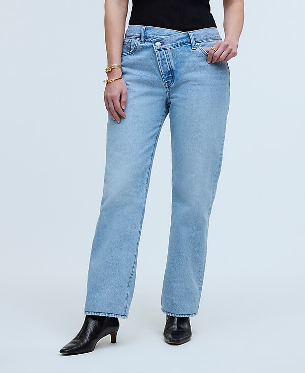Curvy Low-Slung Straight Jeans in Sevilla Wash: Cross-Tab Edition