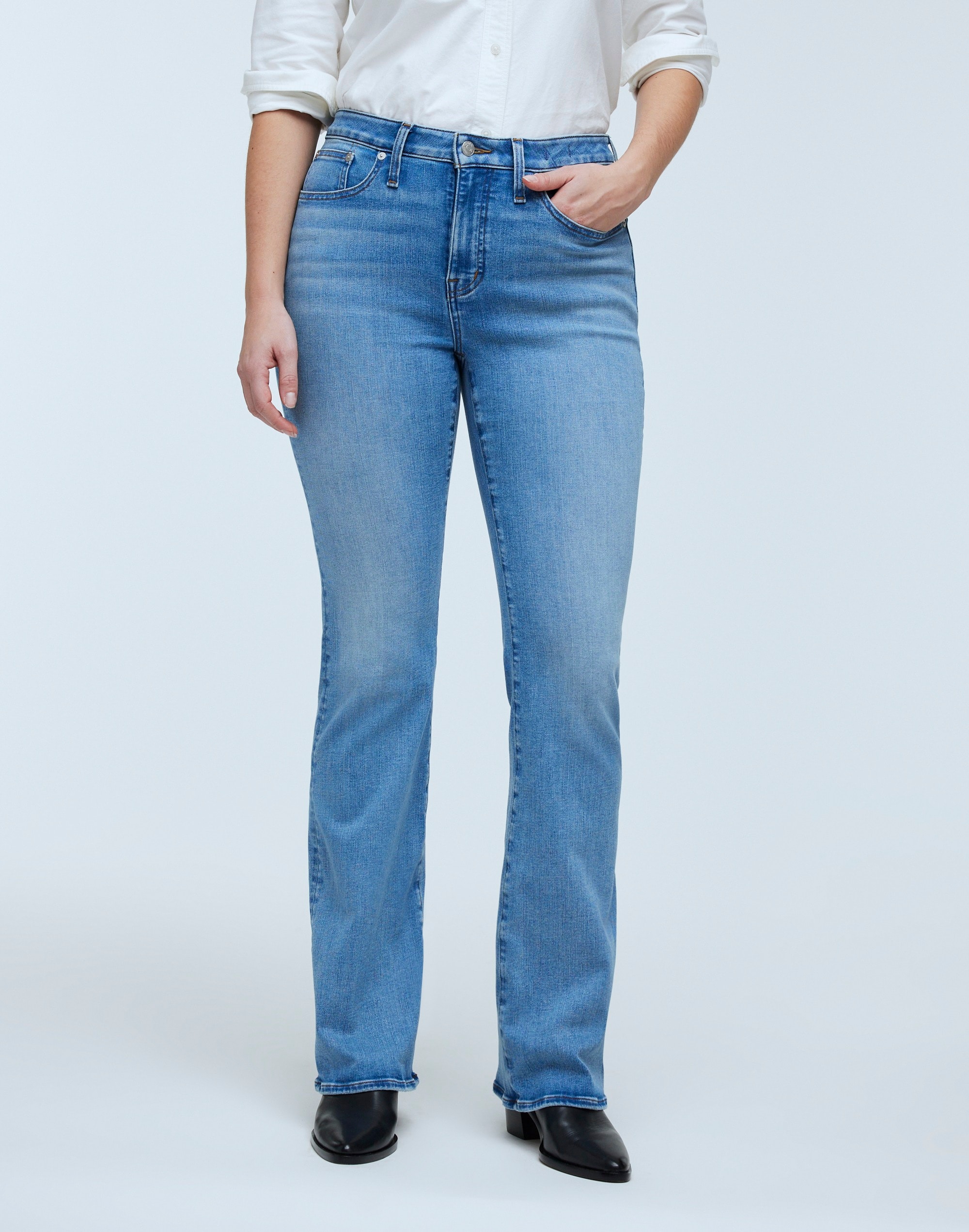 Curvy Kick Out Full-Length Jeans Merrigan Wash