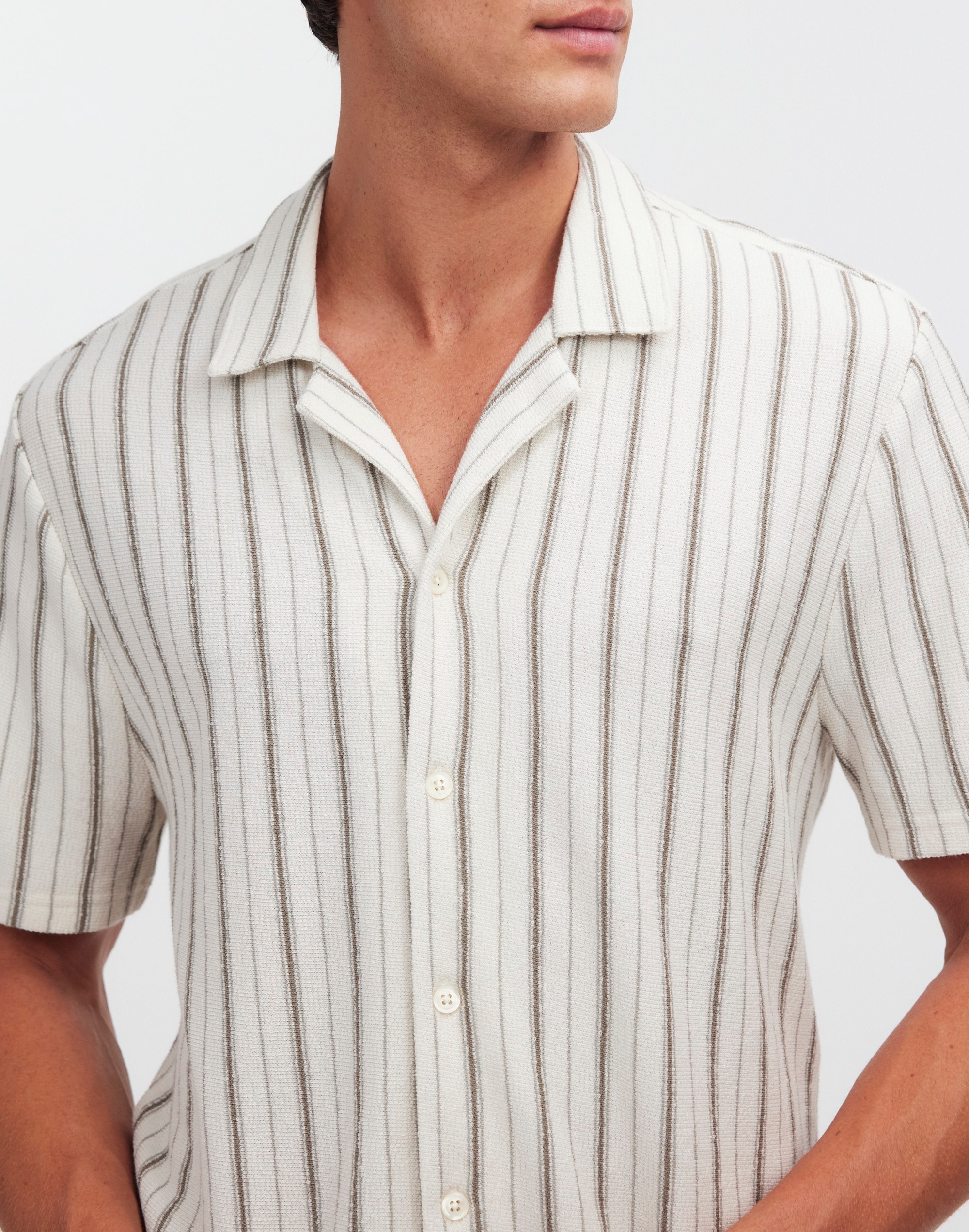 Easy Short-Sleeve Shirt Stripe Jacquard