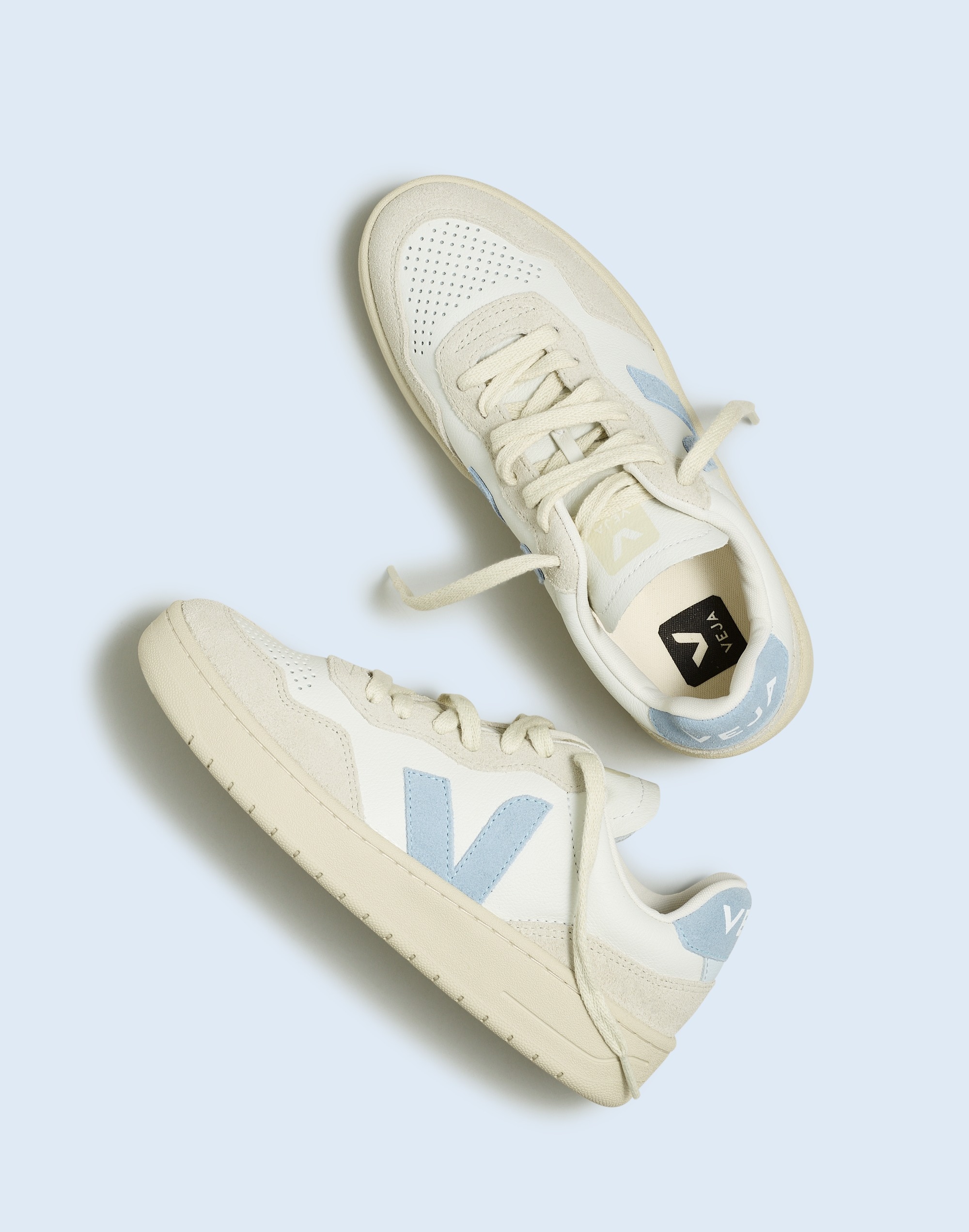 Veja™ V-90 Sneakers