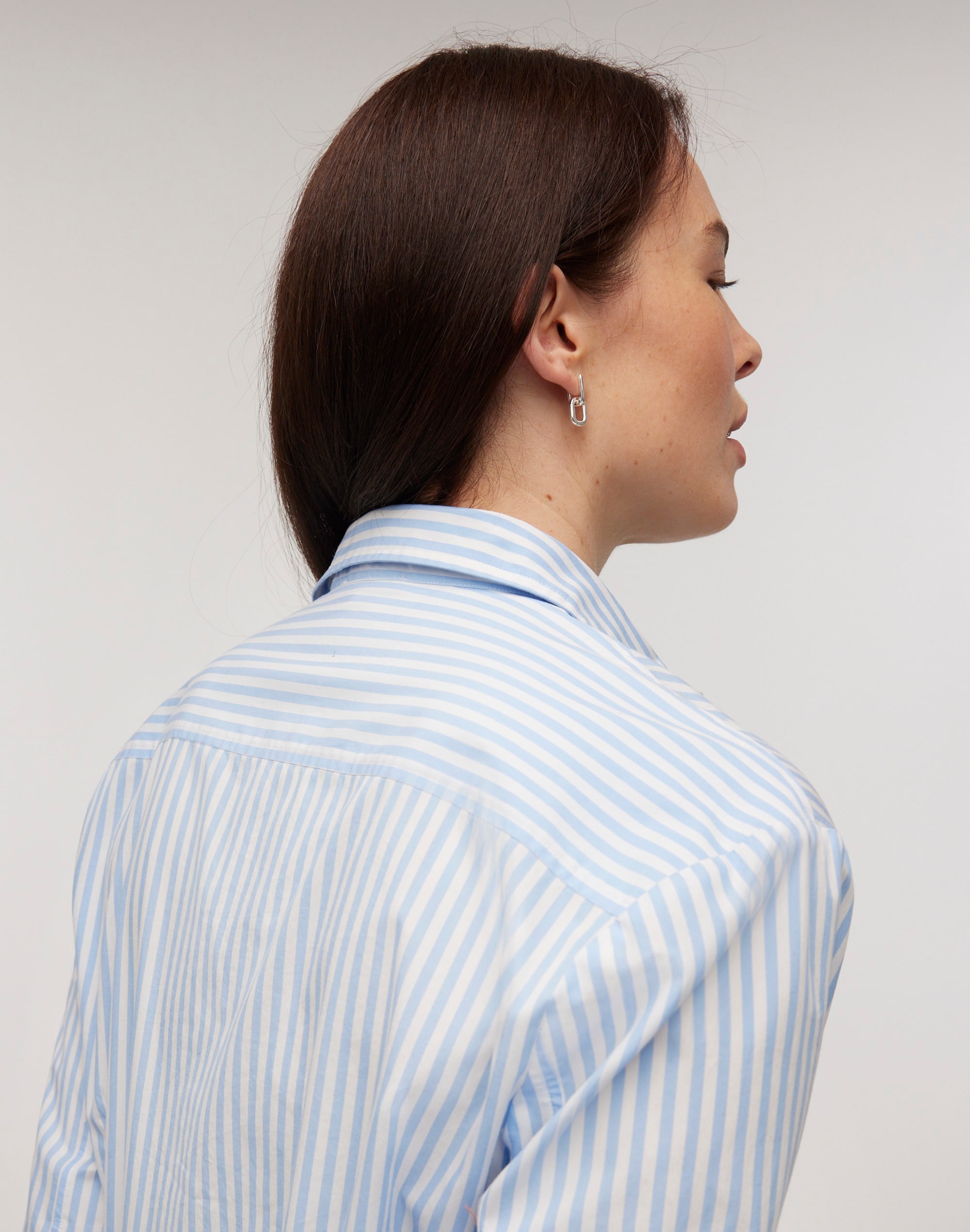 Darted Long-Sleeve Button-Up Shirt Stripe Poplin