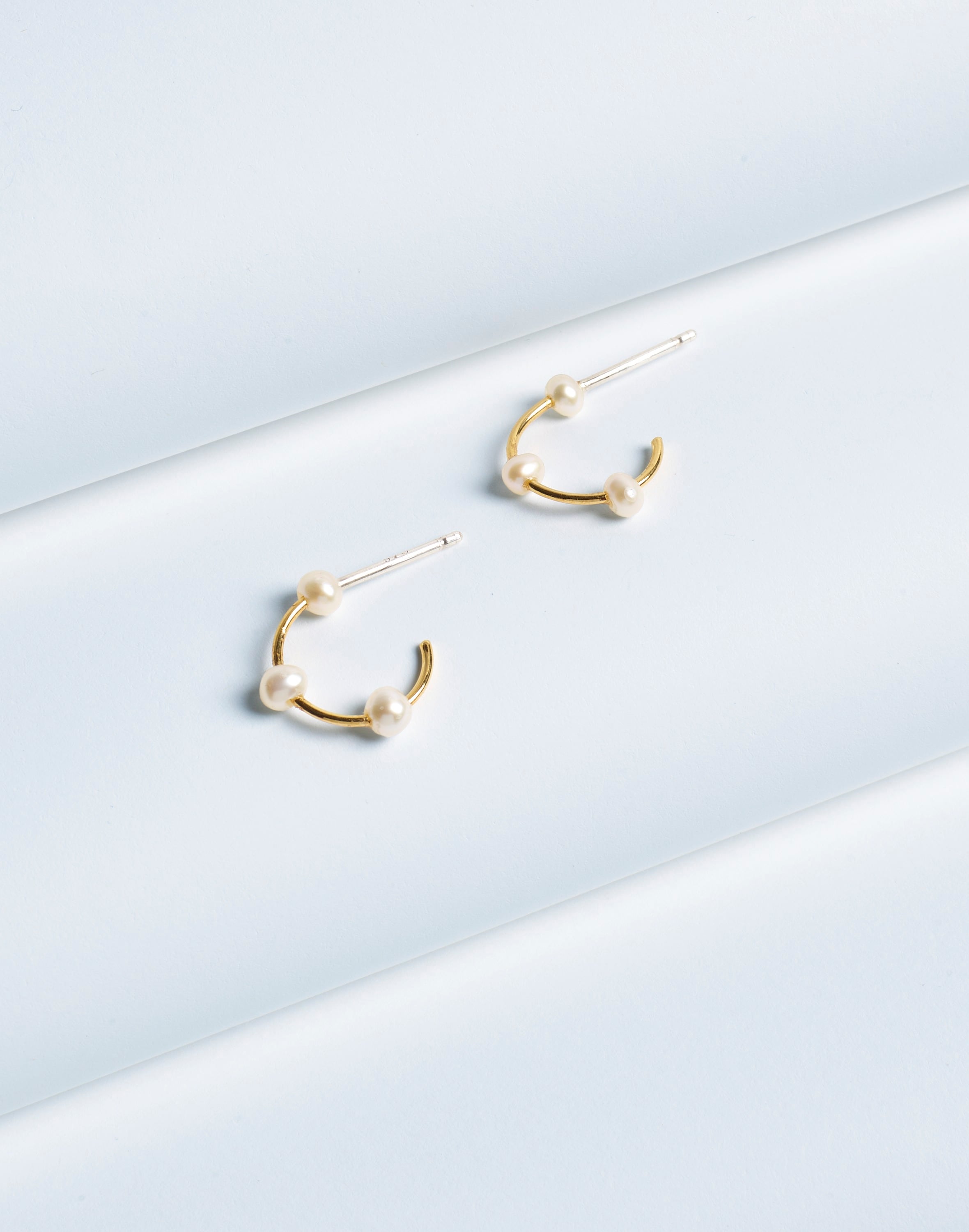 Demi-Fine Freshwater Pearl Hoop Earrings