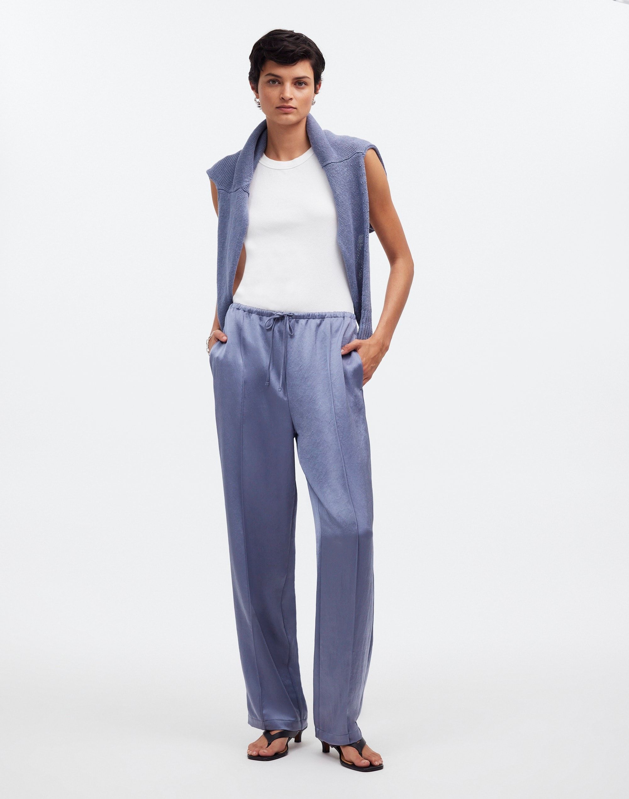 Mw Pintucked Slim Pull-on Pants In Sunfaded Indigo