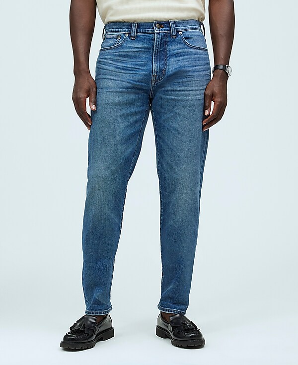 Relaxed Taper Stretch Selvedge Jeans in Barrington Wash