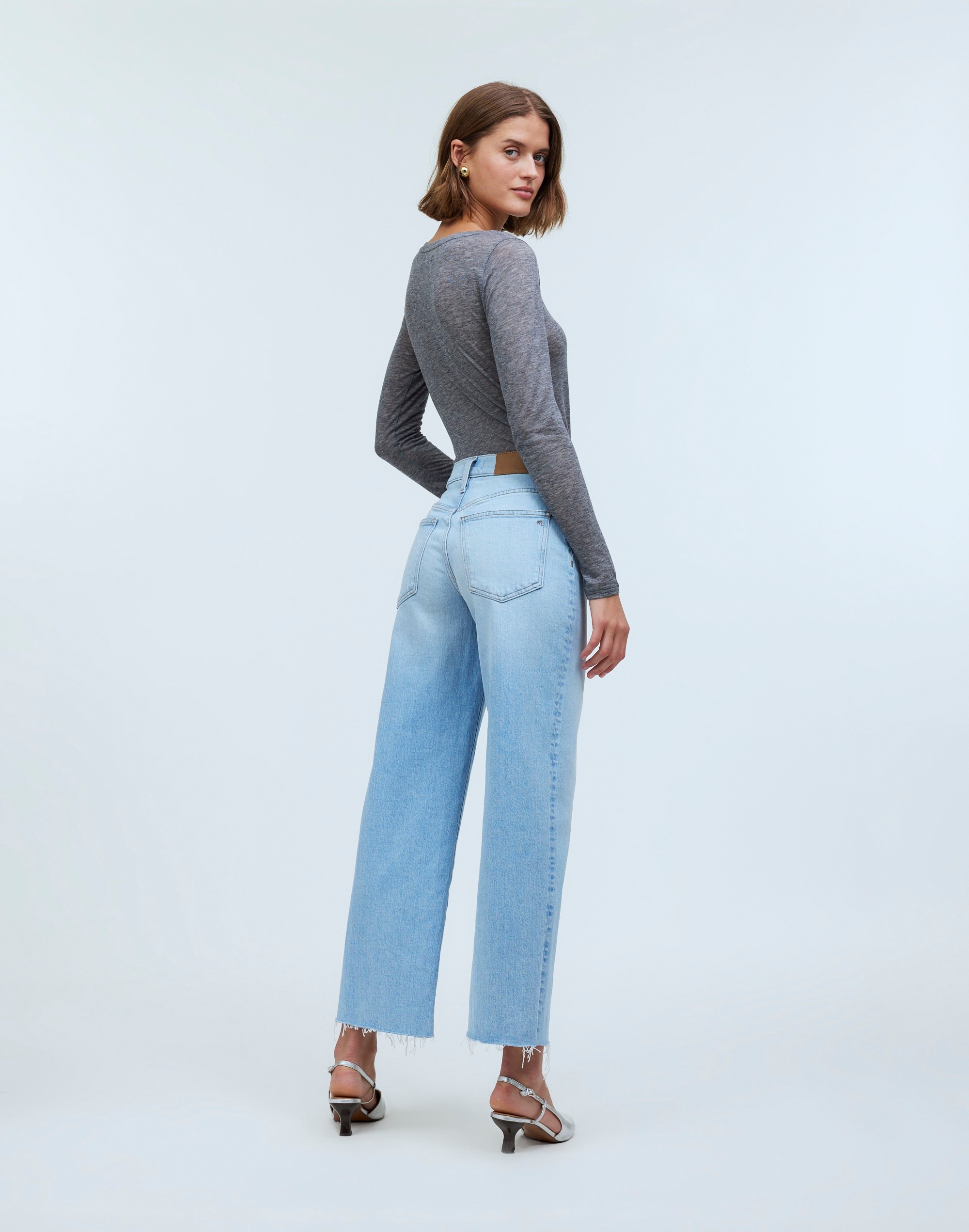 The Perfect Vintage Mid-Rise Wide-Leg Jean in Kenmore Wash: Raw-Hem Edition