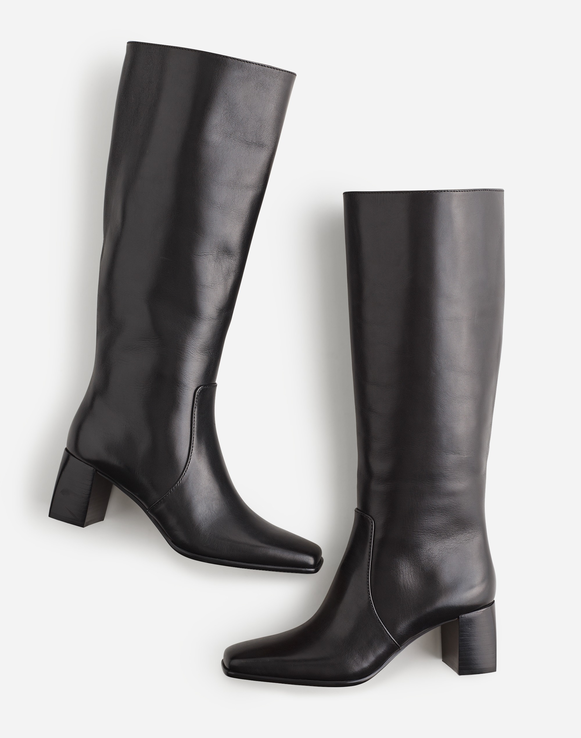 Mw The Zane Knee-high Boot In True Black